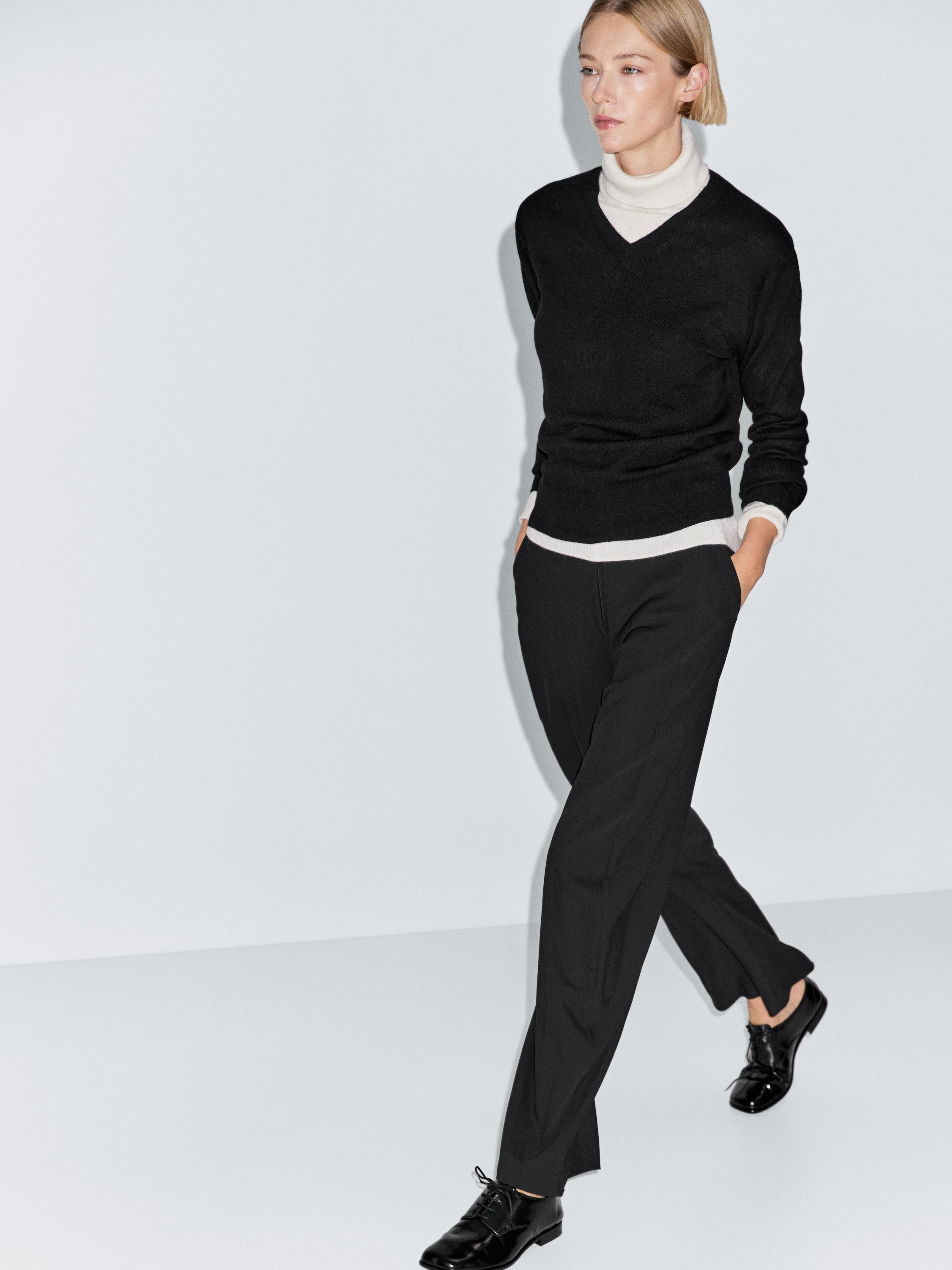 Wool blend knit V-neck sweater — BLACK