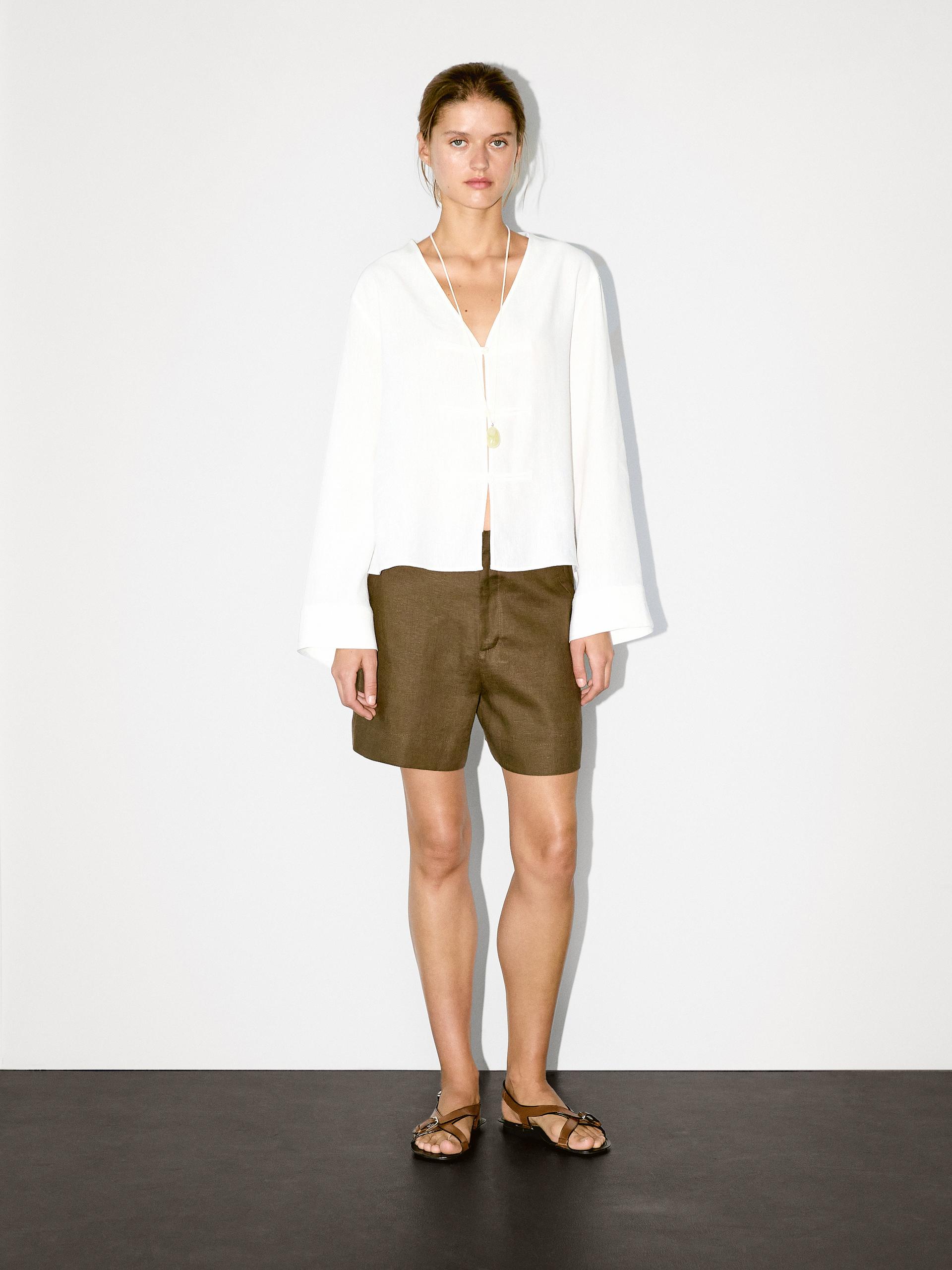 Massimo Dutti Flowing Linen Blend Blouse With V In White