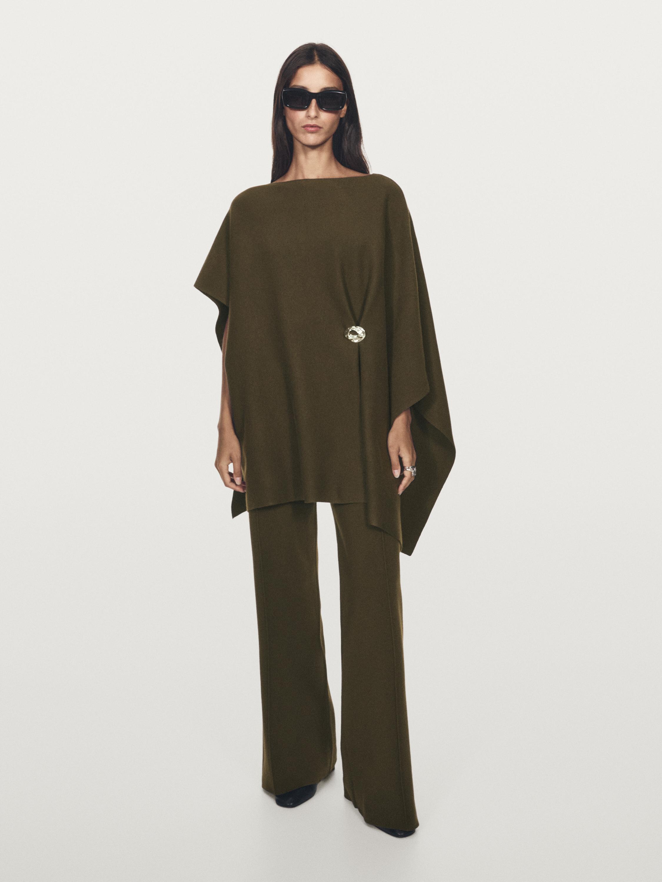 Wide-leg knit trousers with seam detail