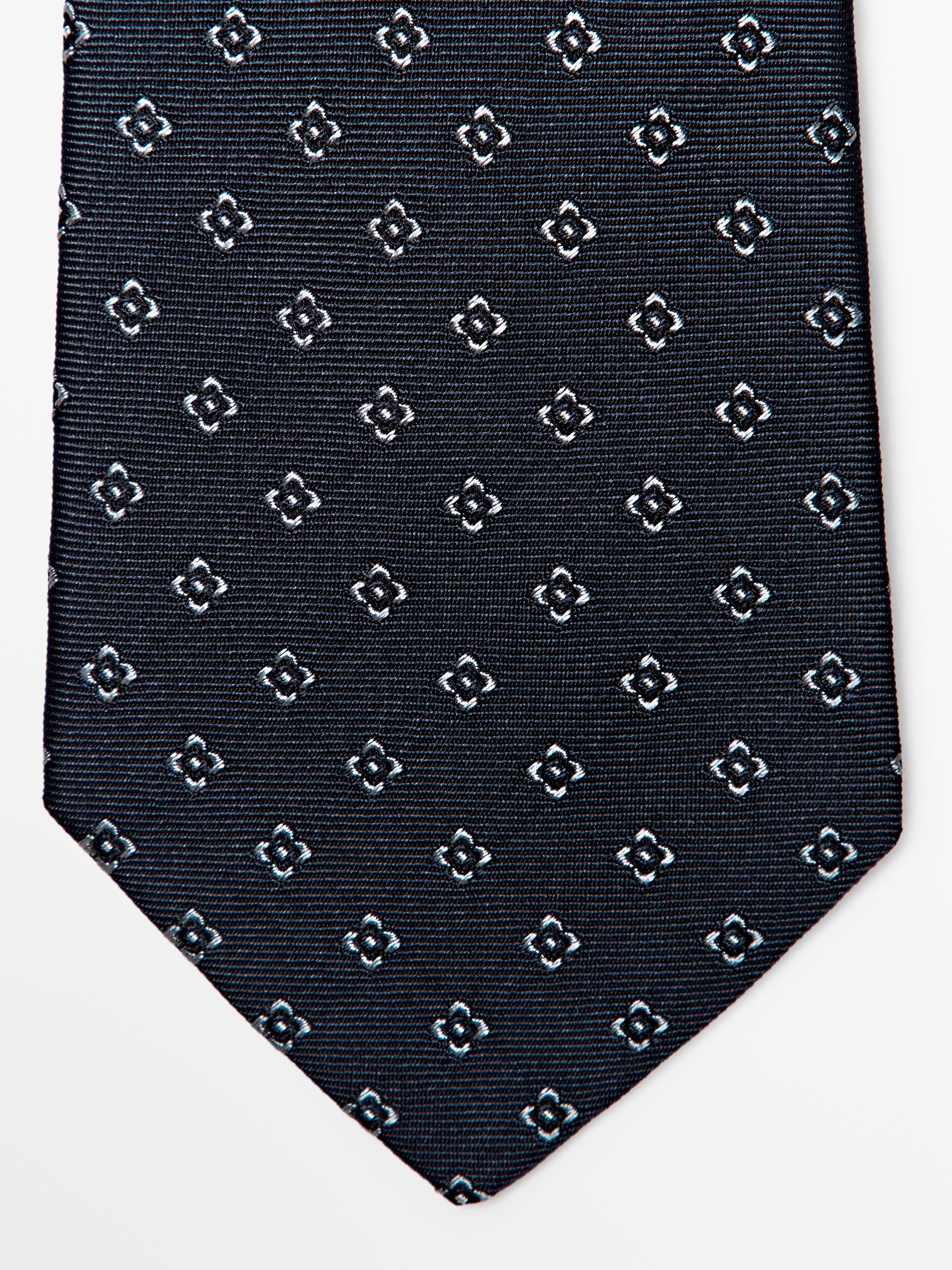 Cravate 100 % soie de mûrier