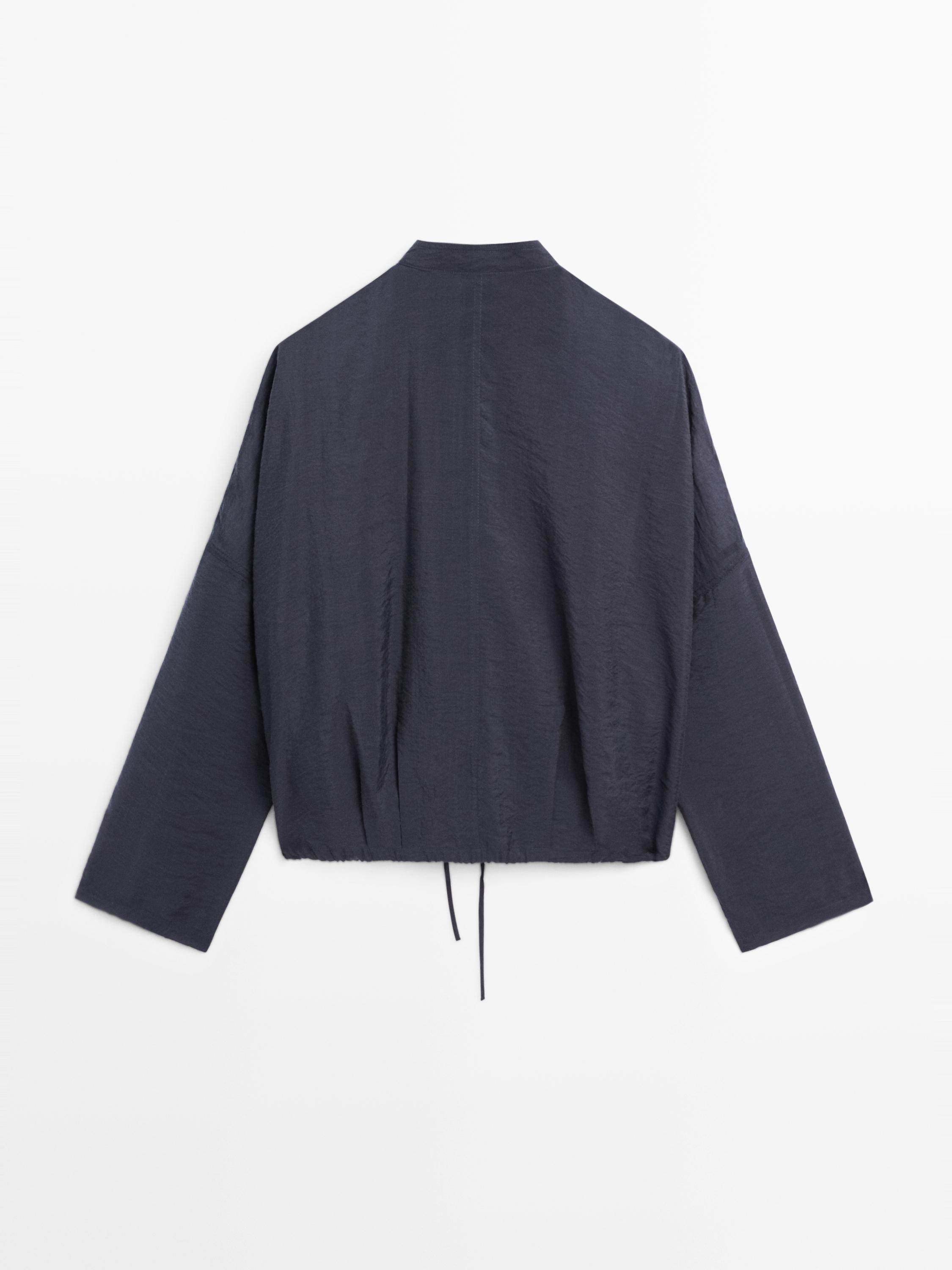 Bomber cuello mao detalle botones