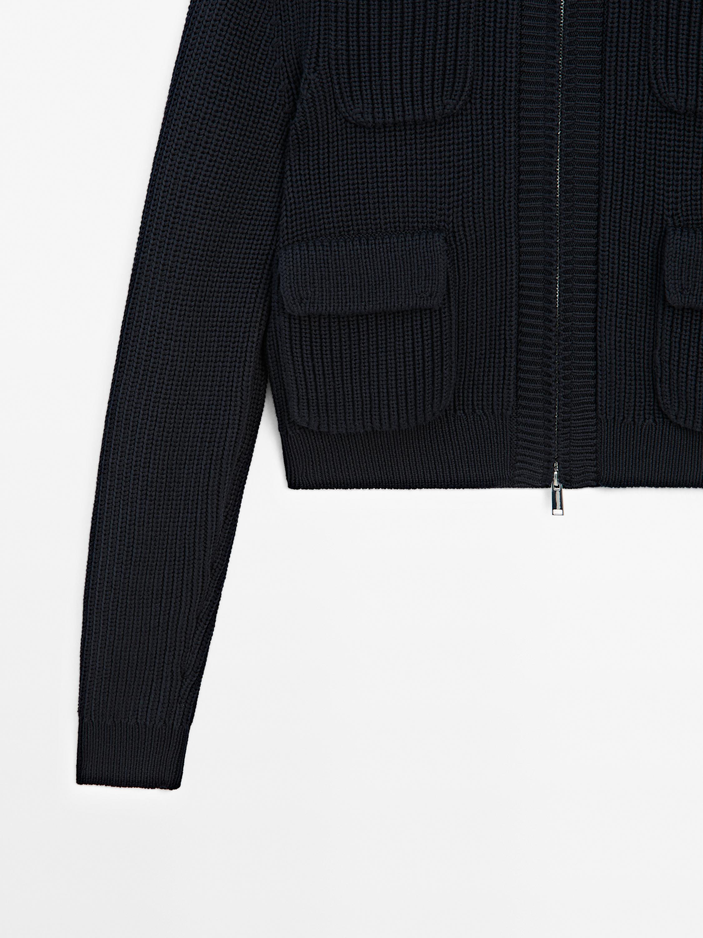 Zip-up knit cardigan