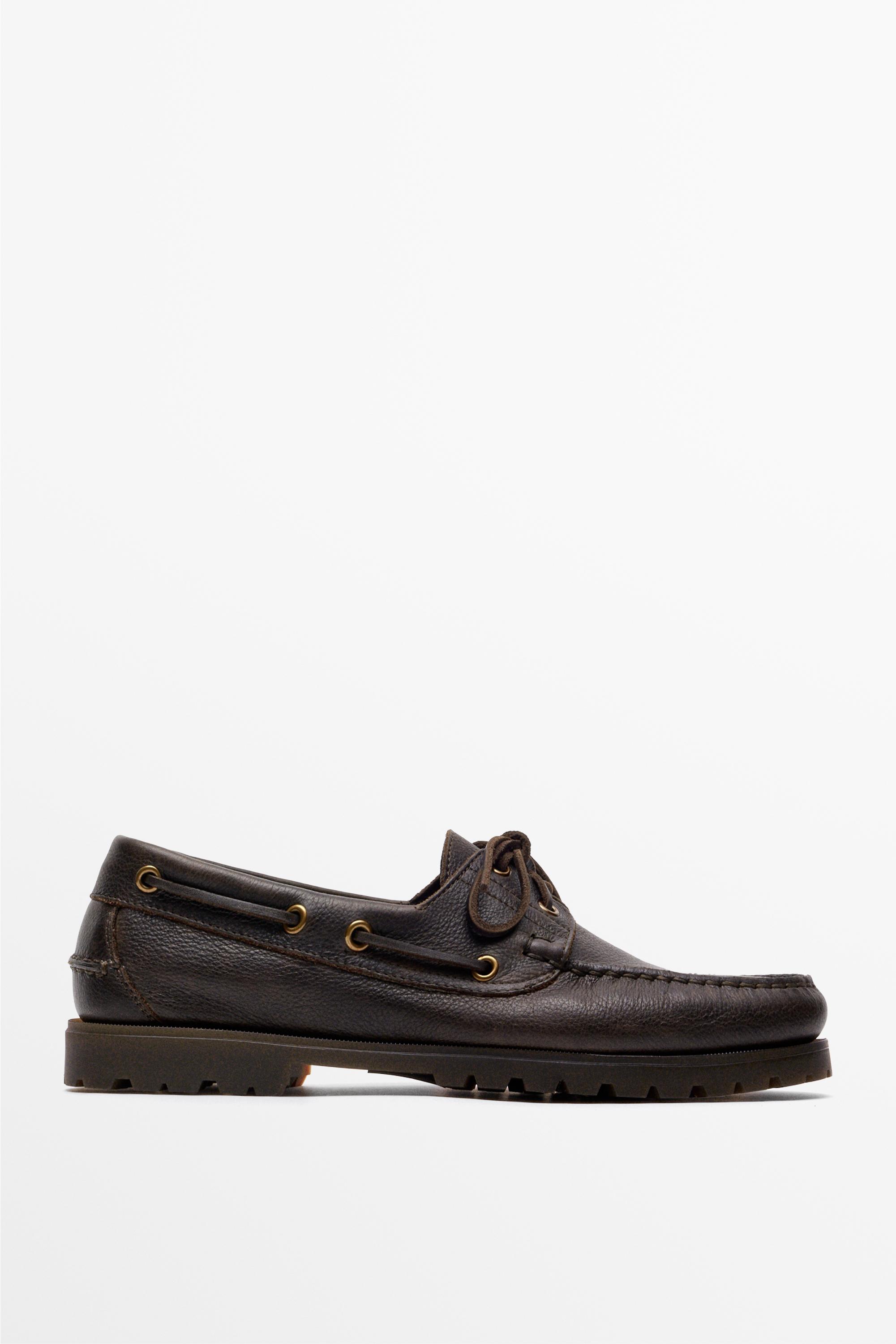 Chaussure bateau en nappa