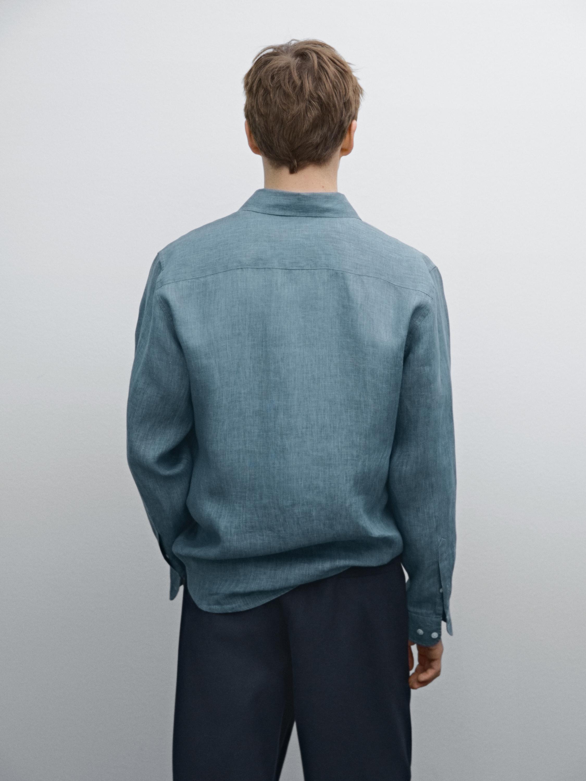 Лека риза със стандартна кройка от 100% лен