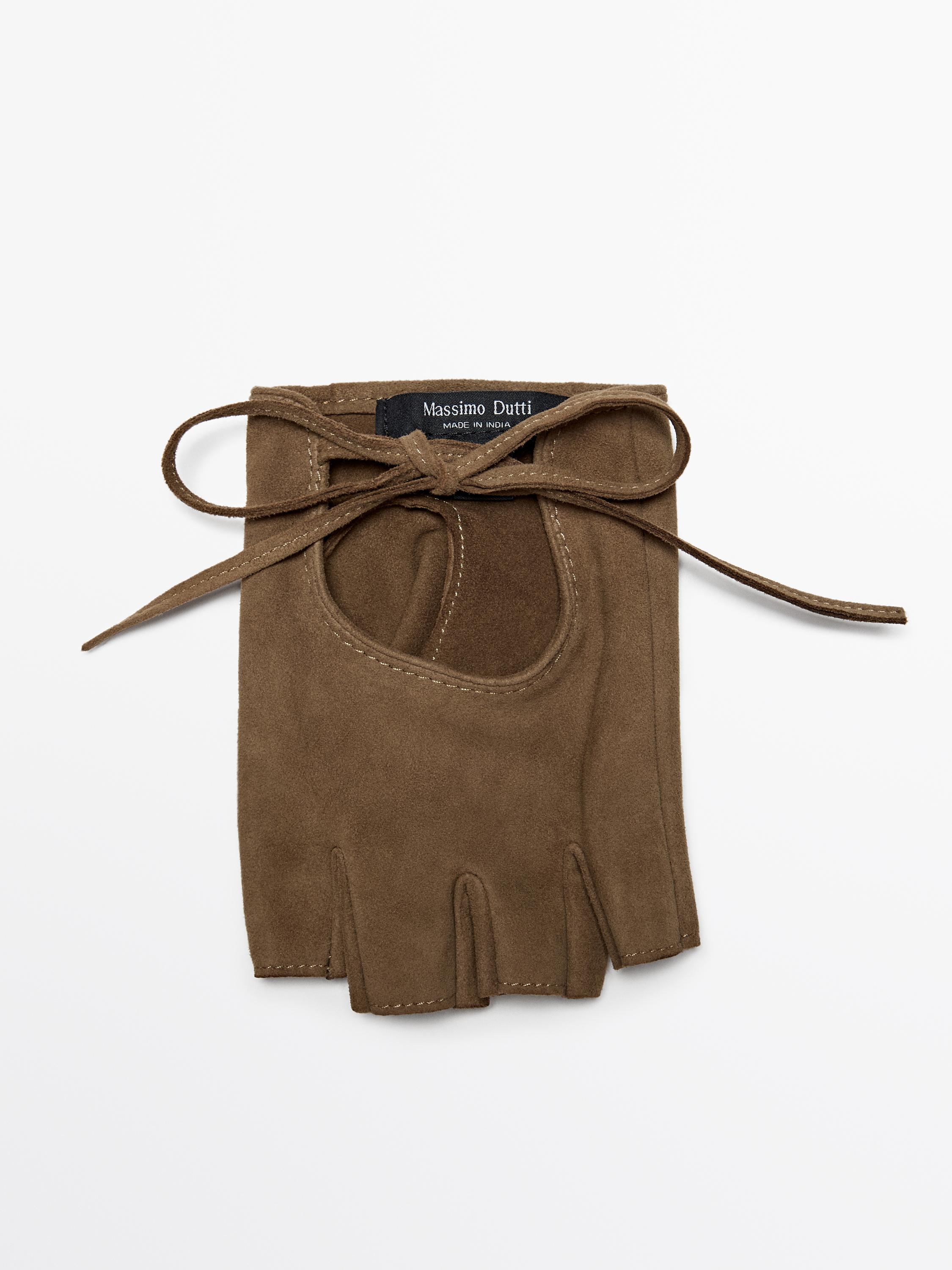 100% goatskin suede mittens