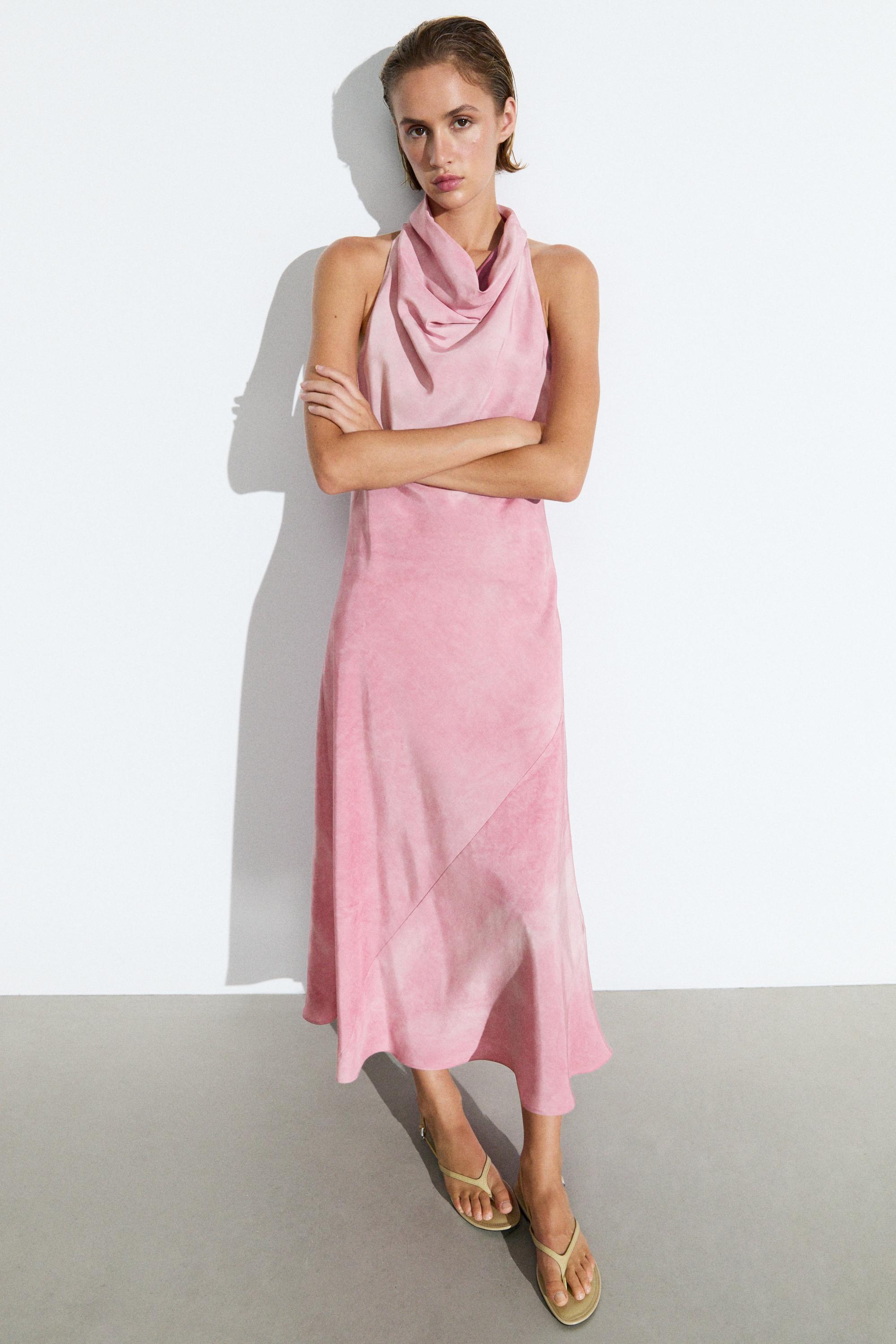 Vestido midi fluído drapeado
