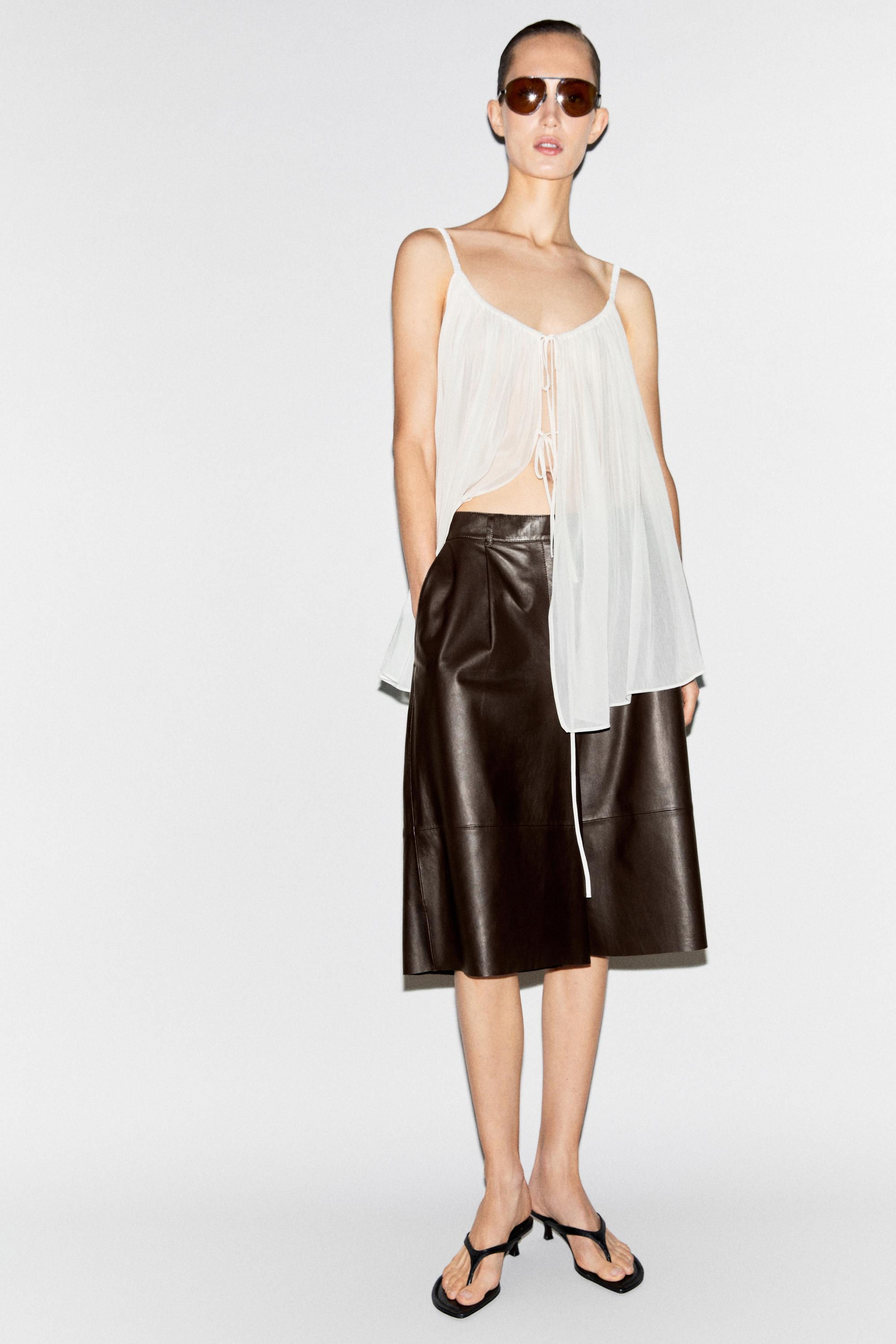 Long nappa leather Bermuda shorts — BROWN