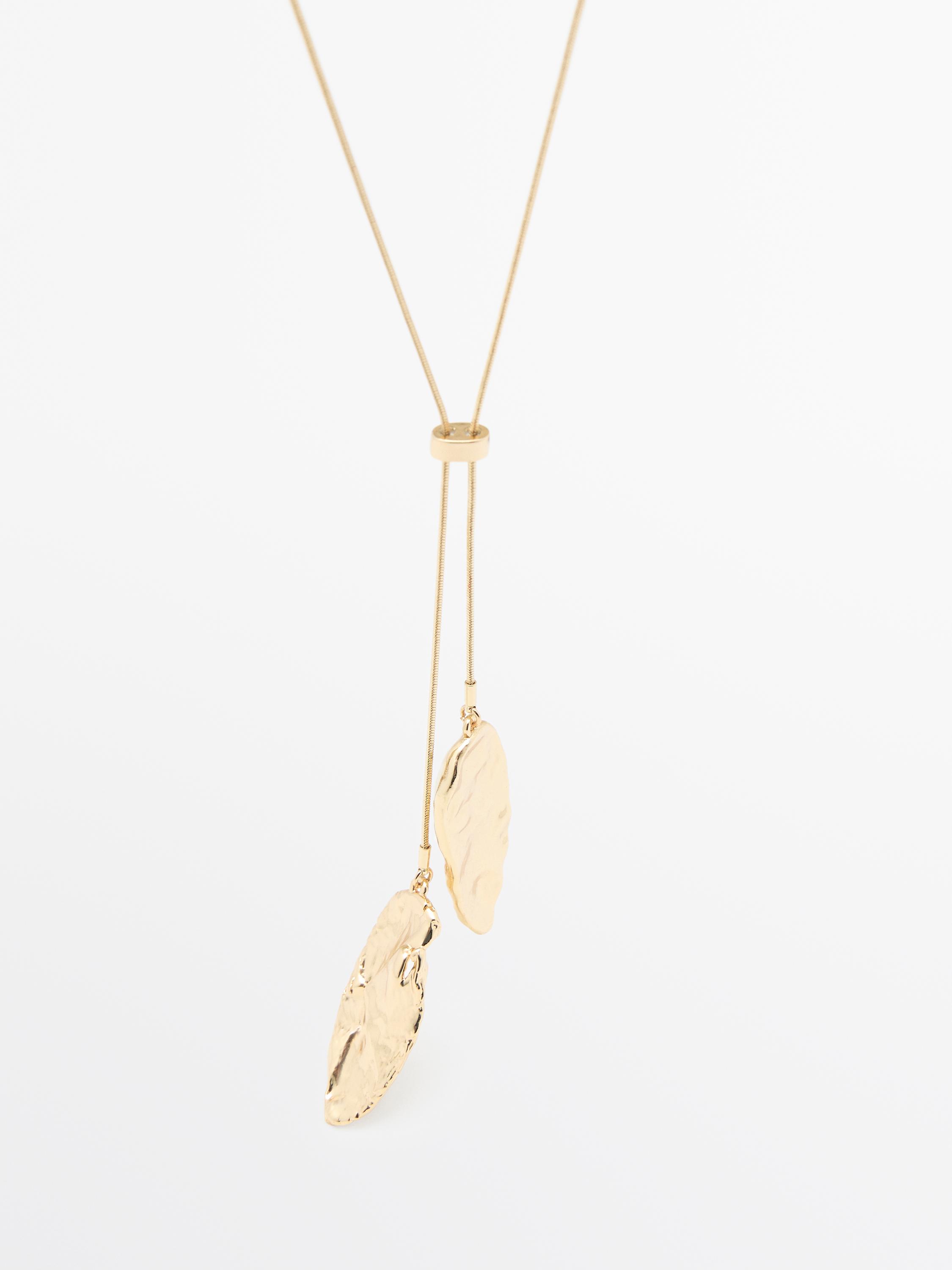 Ayarlanabilir dokulu parçalı kolye