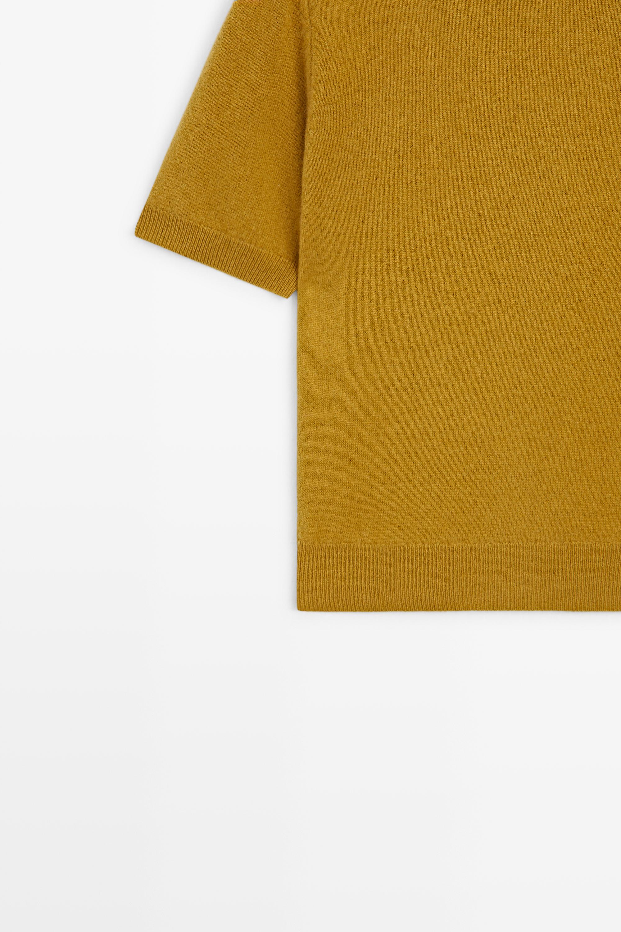 Wool-cashmere blend short sleeve knit sweater — MUSTARD YELLOW