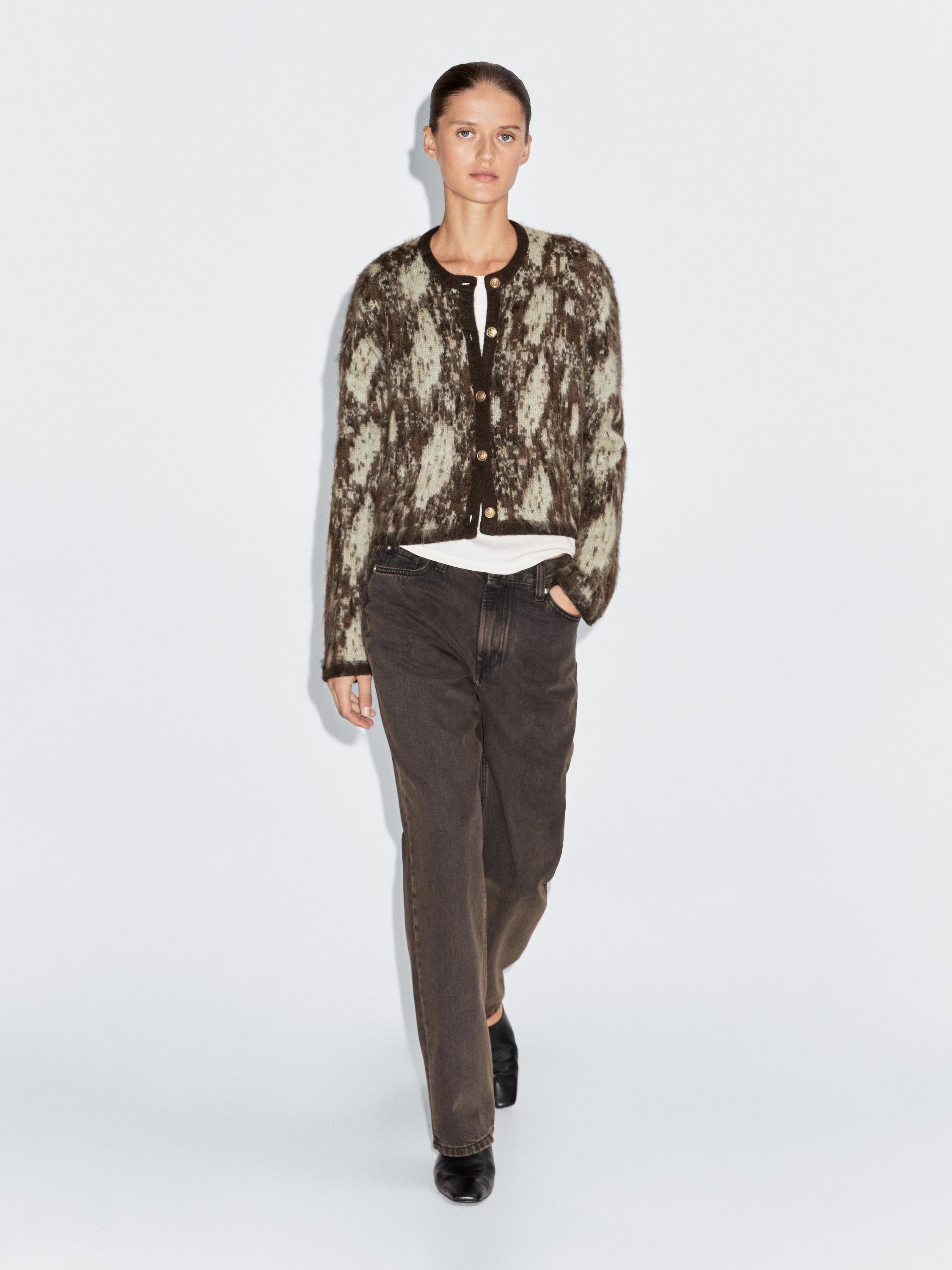 Straight-leg high-waist jeans