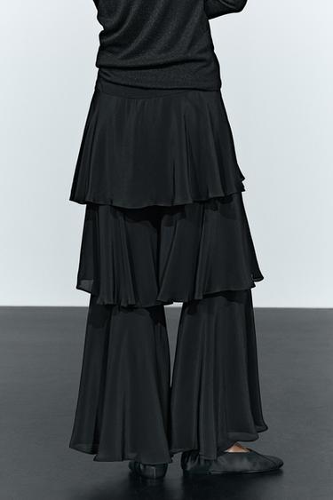 Flowing skort with ruffle detail — BLACK 8