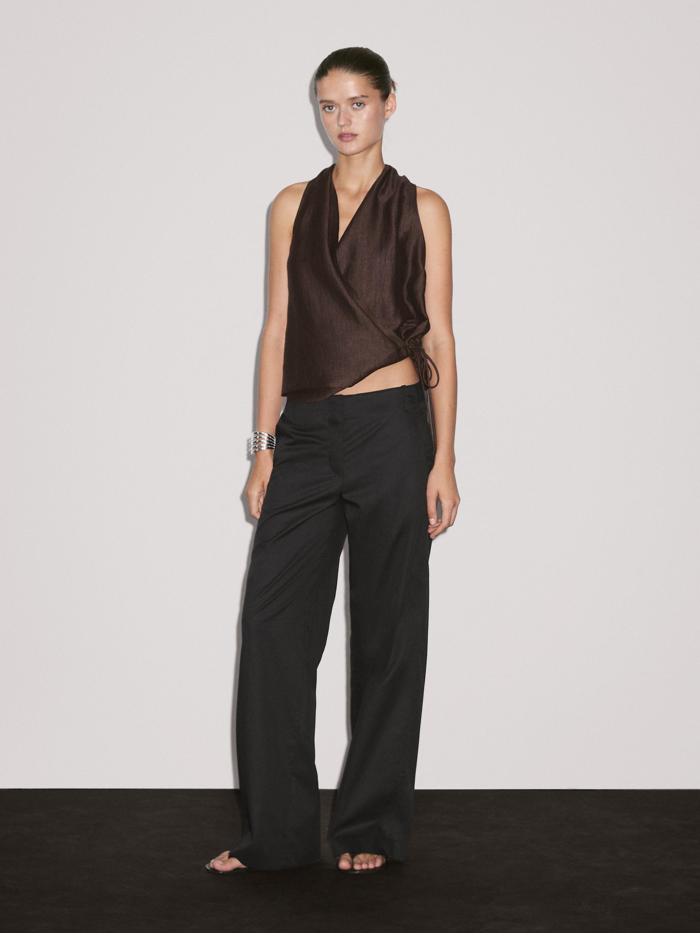 100% cotton mid-rise straight-leg trousers