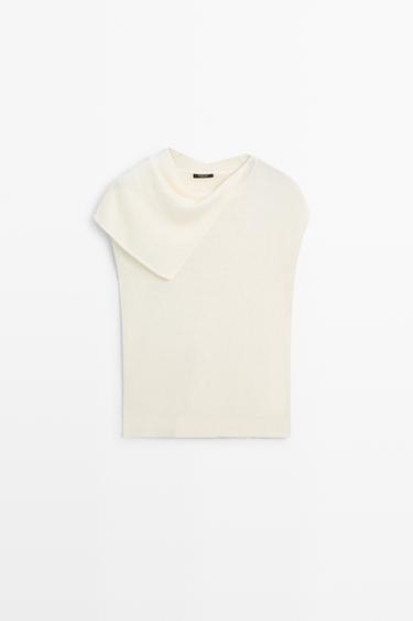 Flowing top with asymmetric neckline — Off white 2