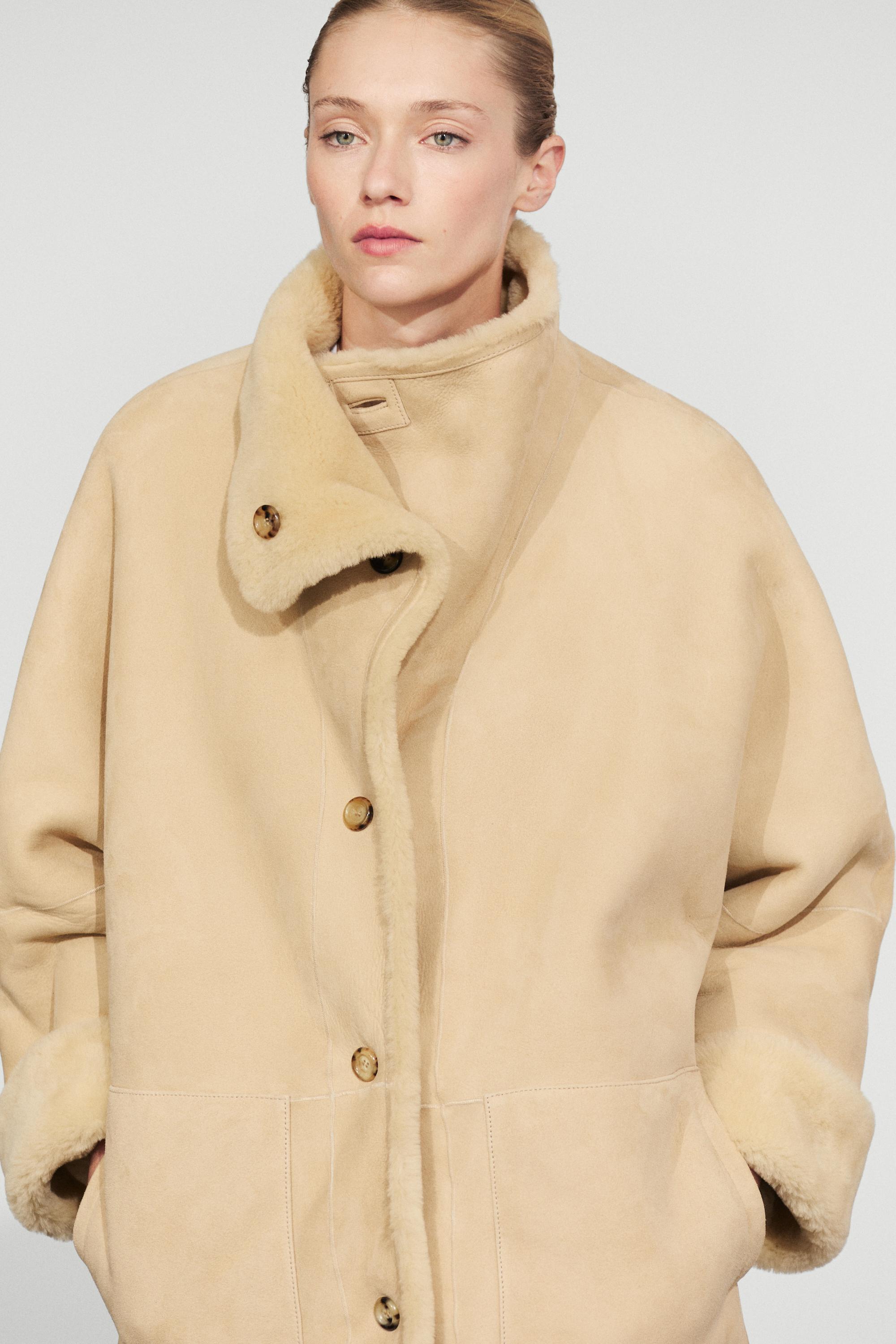 Reversible fur leather coat — CREAM