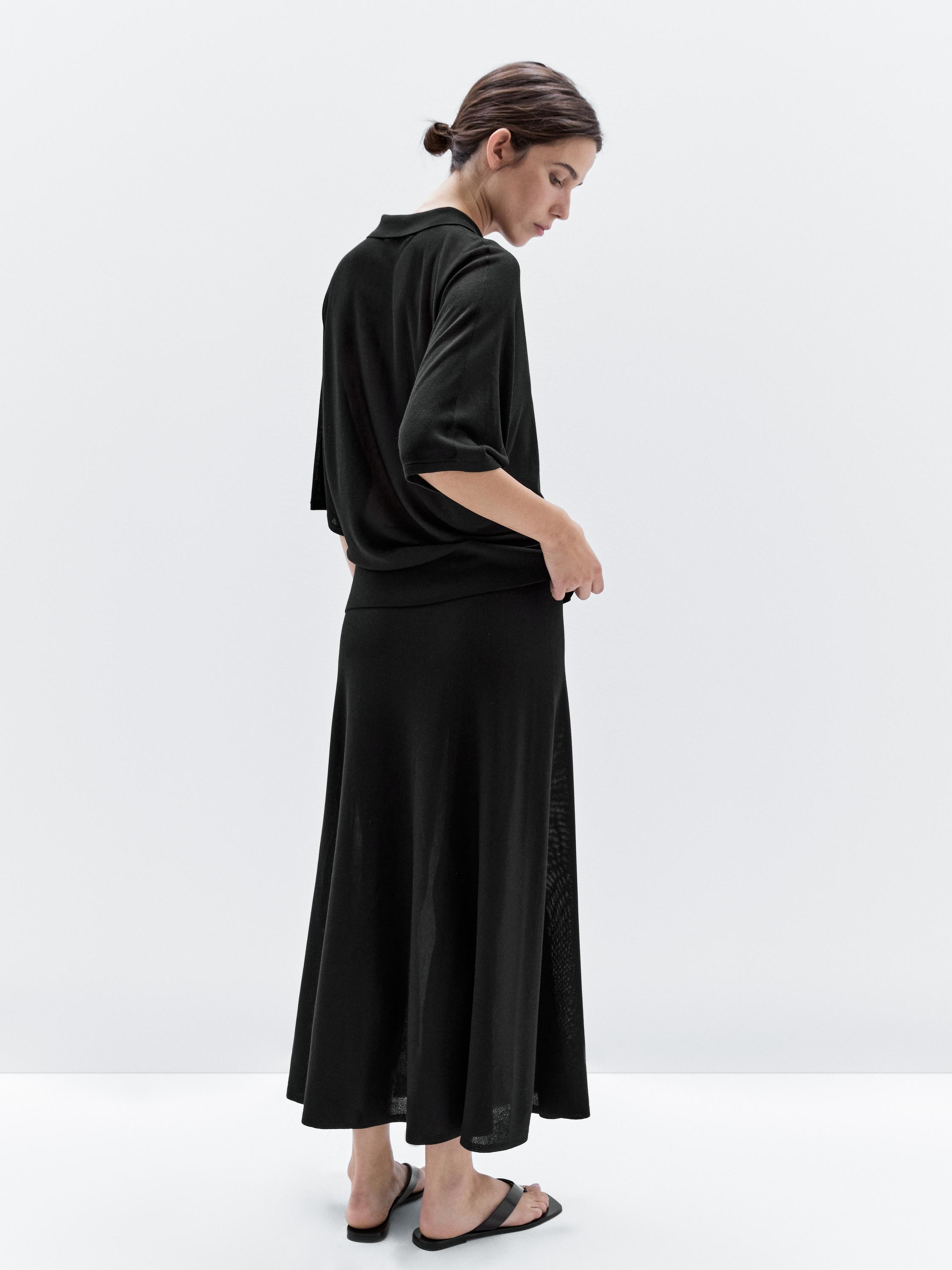 Flowing cape-style polo shirt