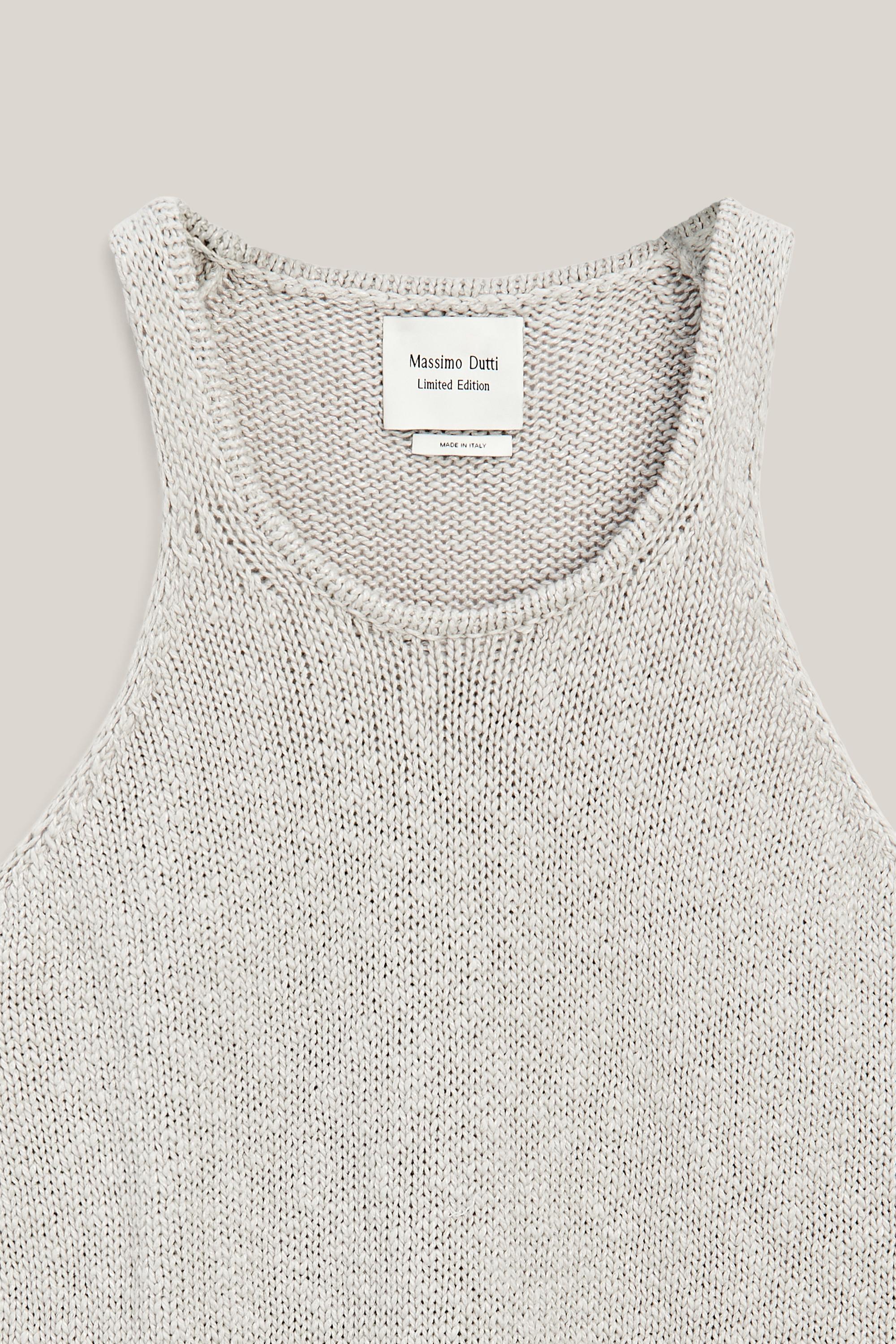 Long top with side vents - LIMITED EDITION — Pearl grey