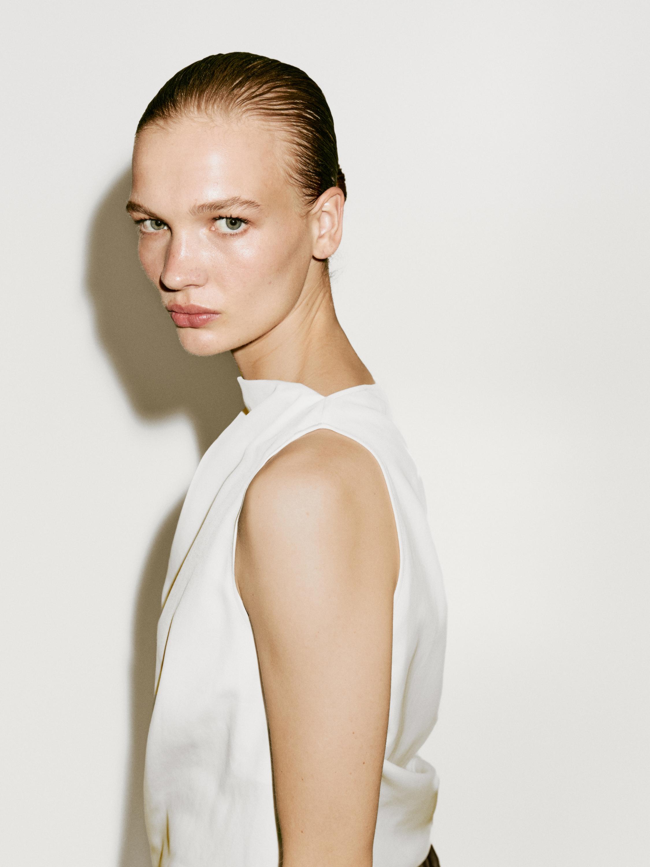 Flowing asymmetric draped top - Limited Edition