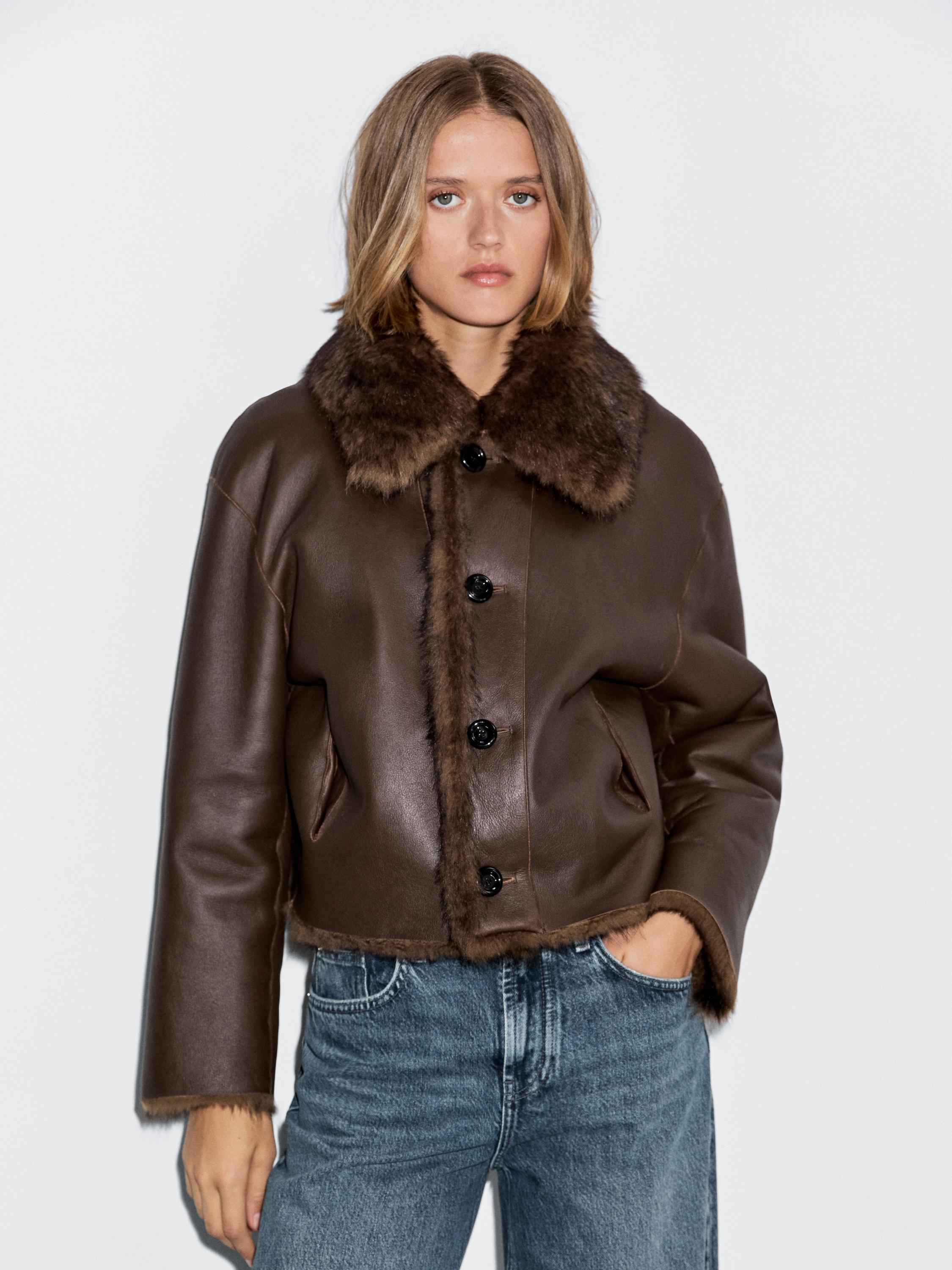 Short leather coat with fur — BROWN