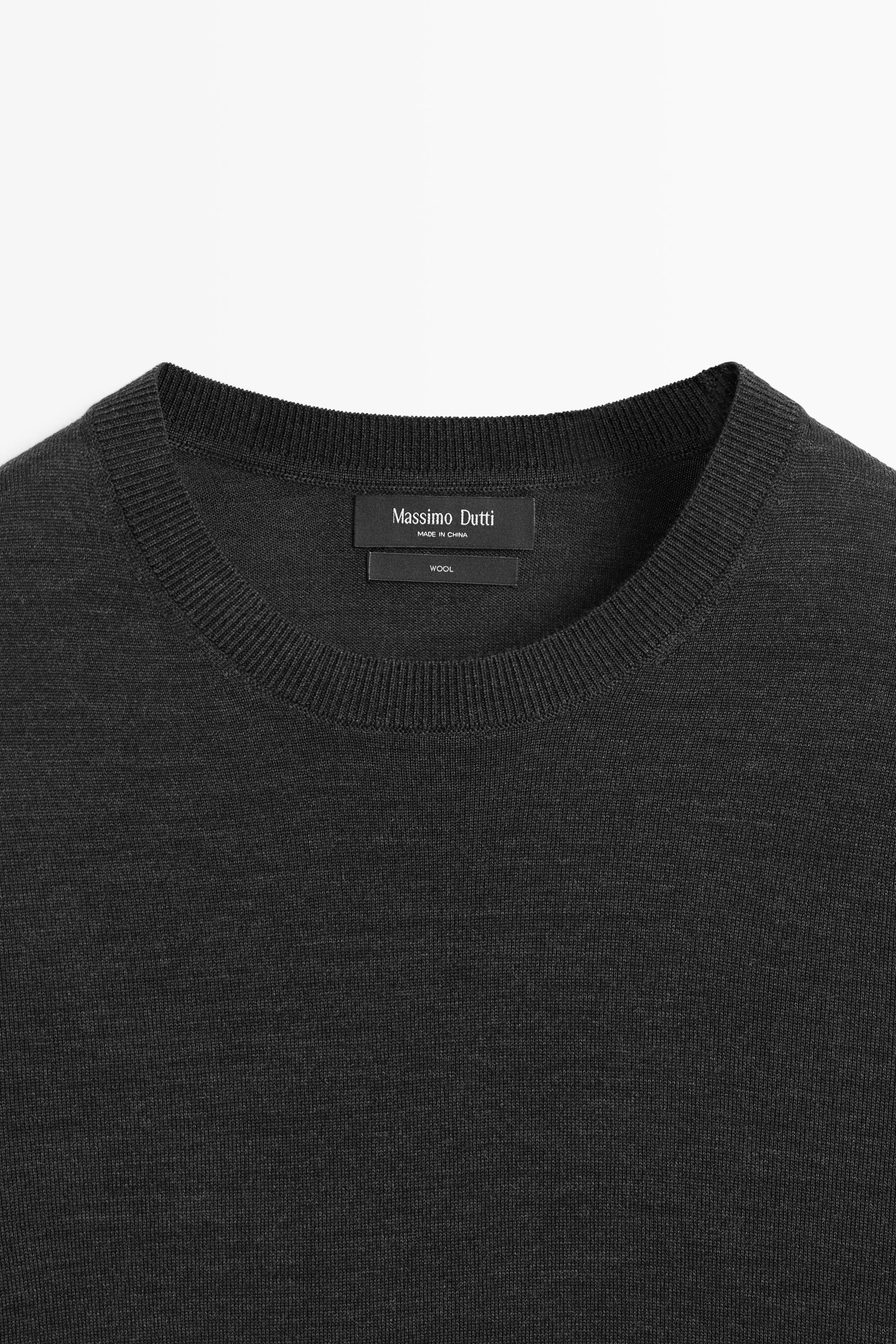 100% merino wool knit round neck sweater — CHARCOAL