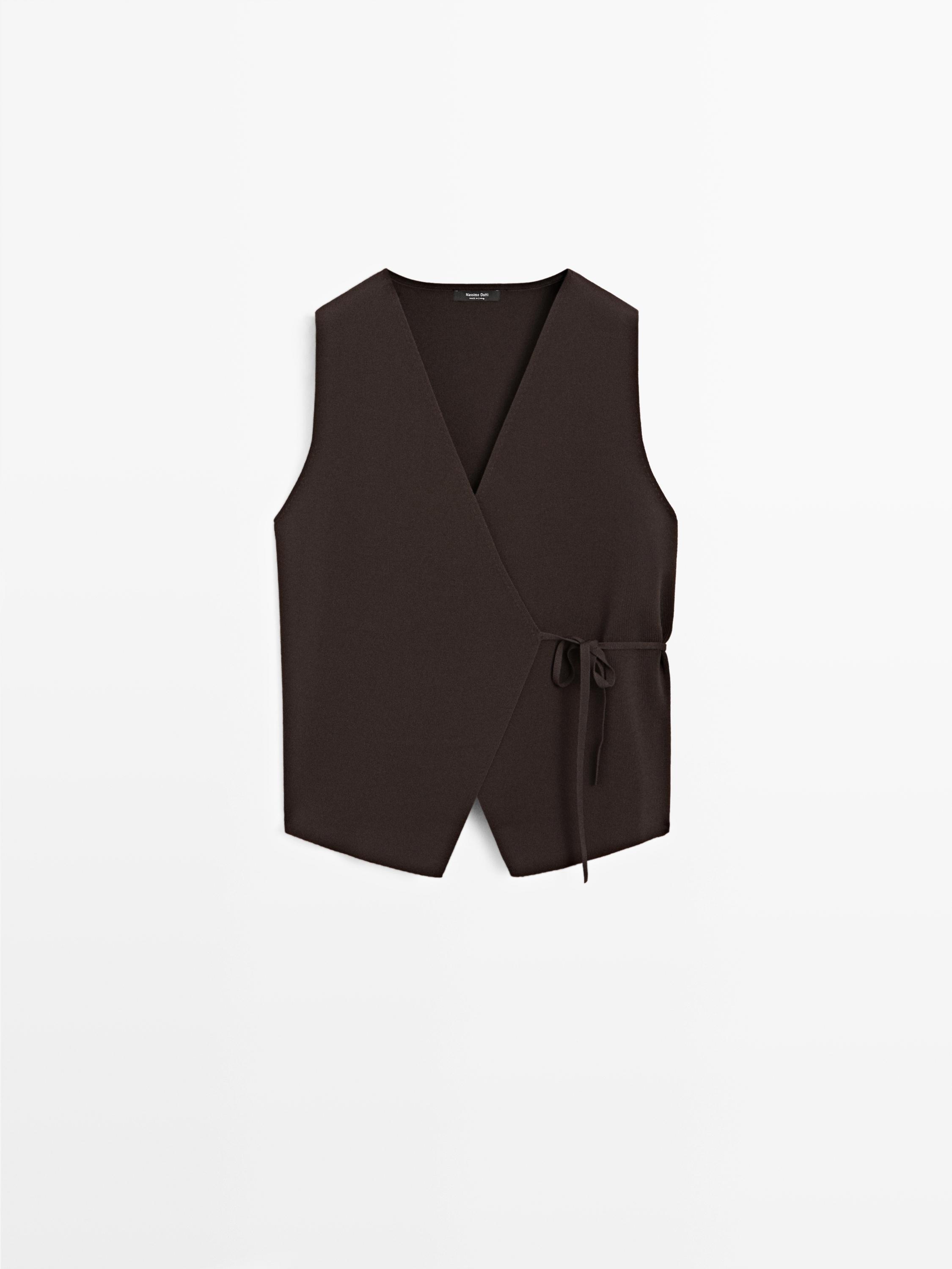Crossover knit vest with tie detail — BROWN