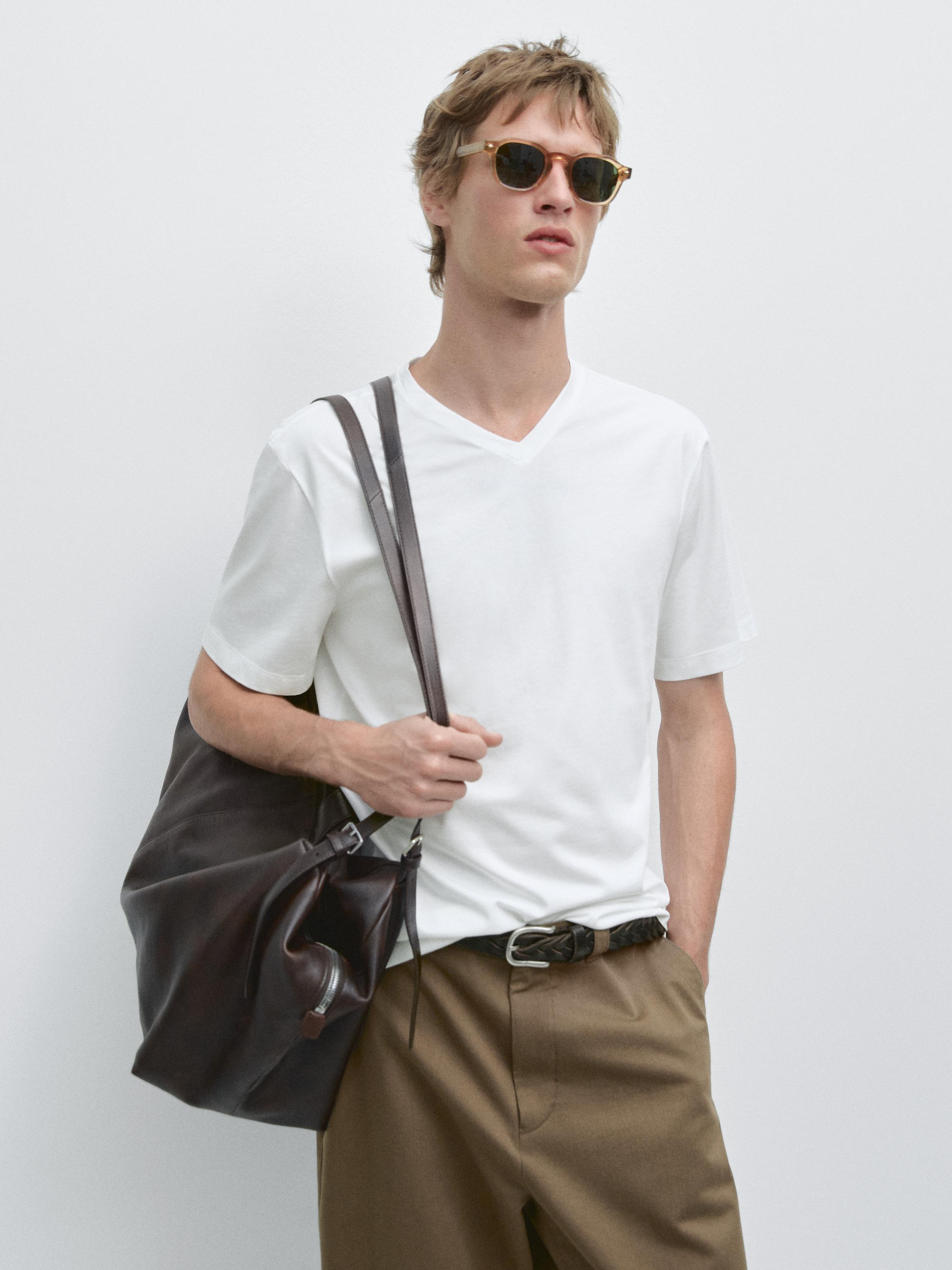 100% cotton V-neck T-shirt — WHITE