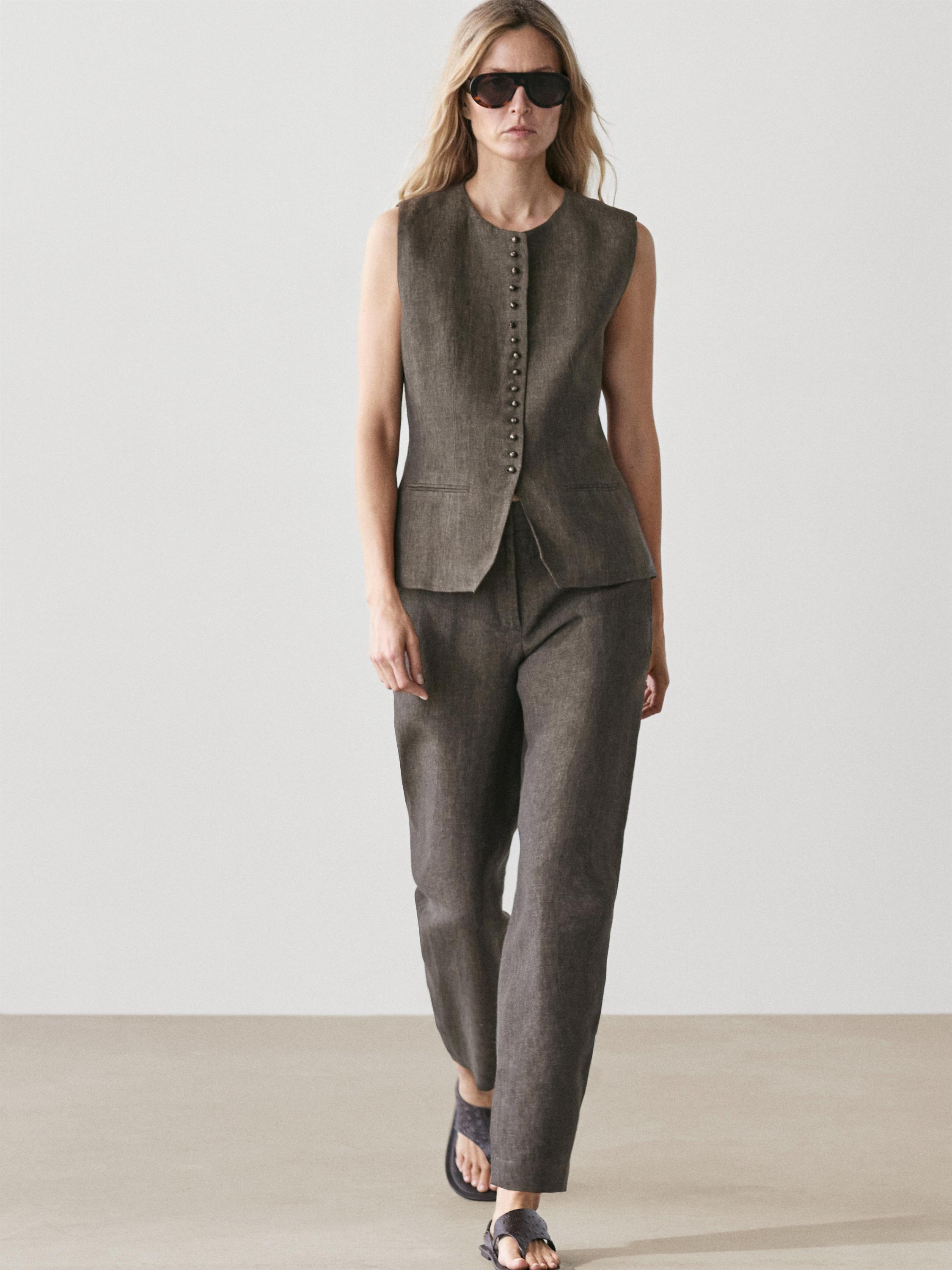 100% linen vest with button detail — Chocolate