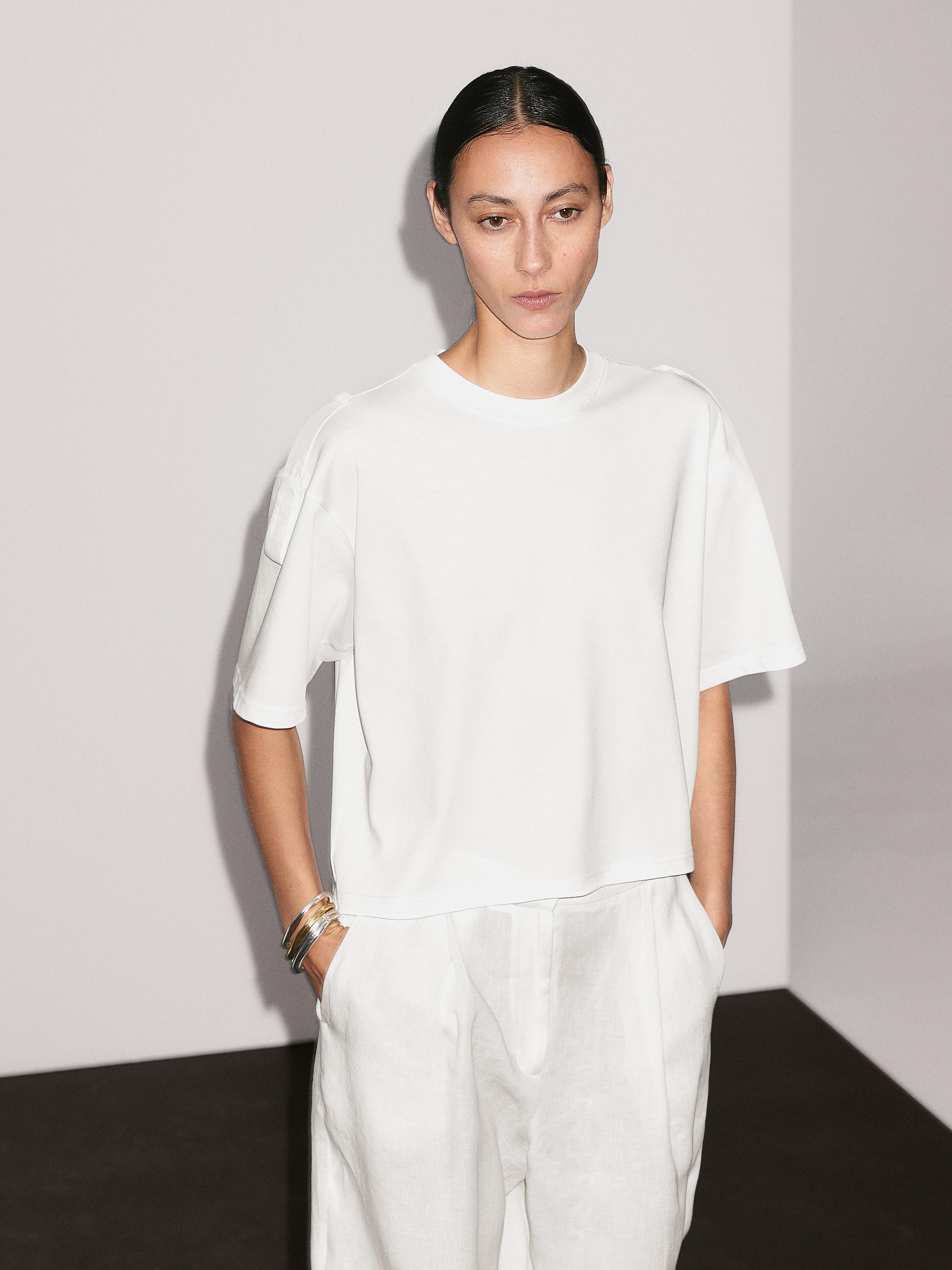 100% cotton short-sleeve T-shirt