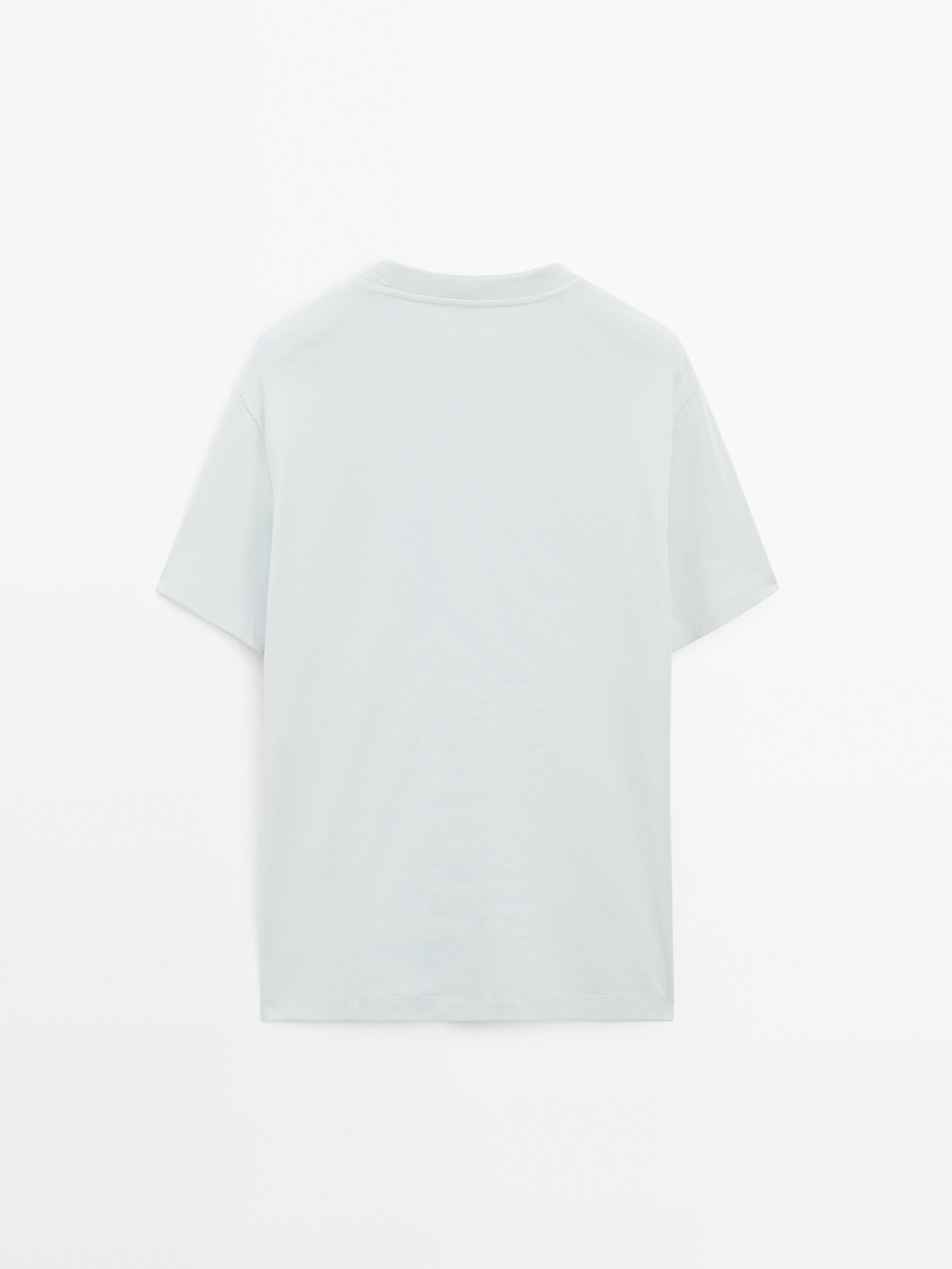 100% cotton medium weight T-shirt