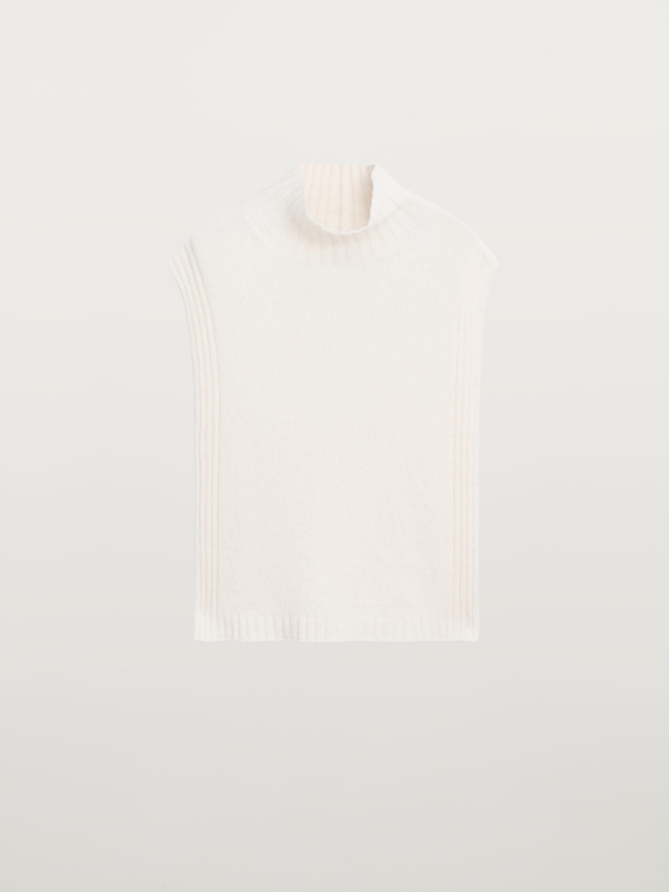 Sleeveless high neck sweater