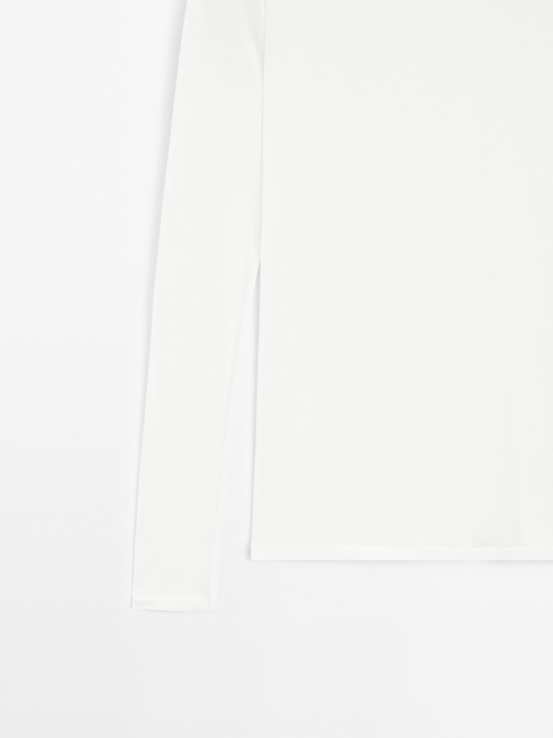 100% cotton semi-sheer T-shirt with collar detail — Off white