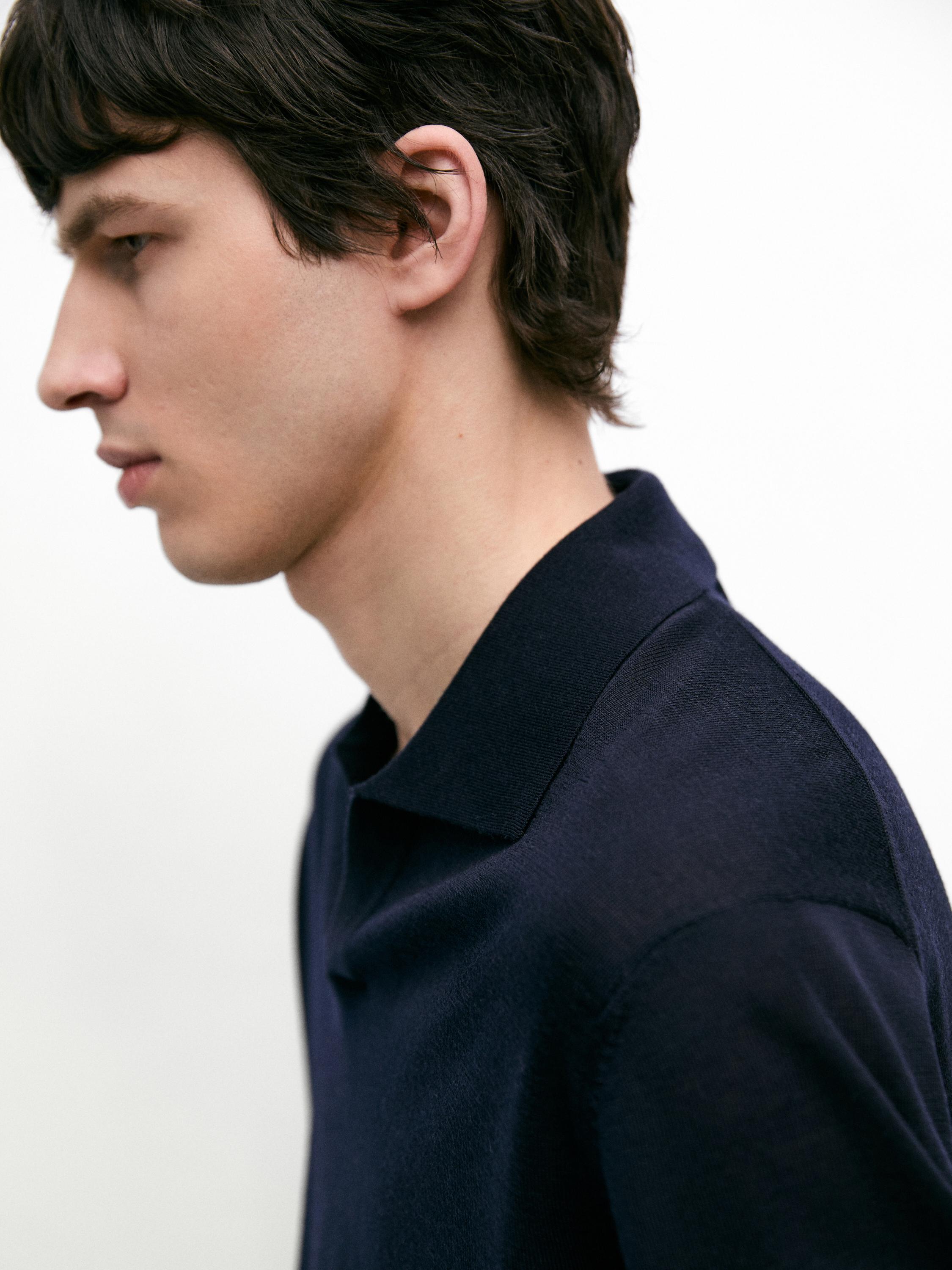 Knit V-neck polo shirt — NAVY BLUE