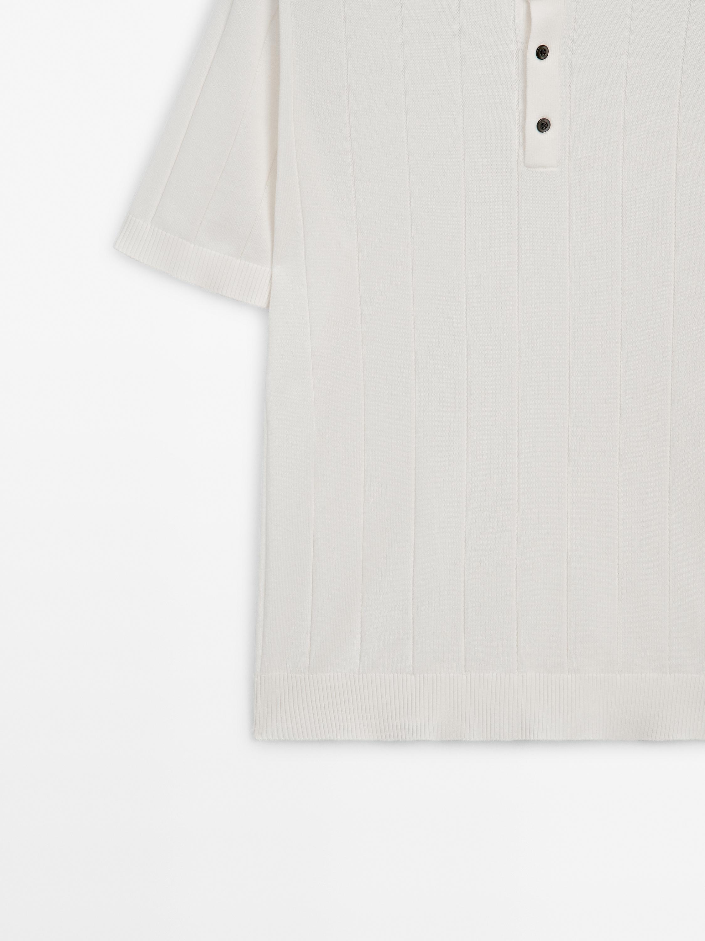 Short sleeve ribbed knit polo shirt