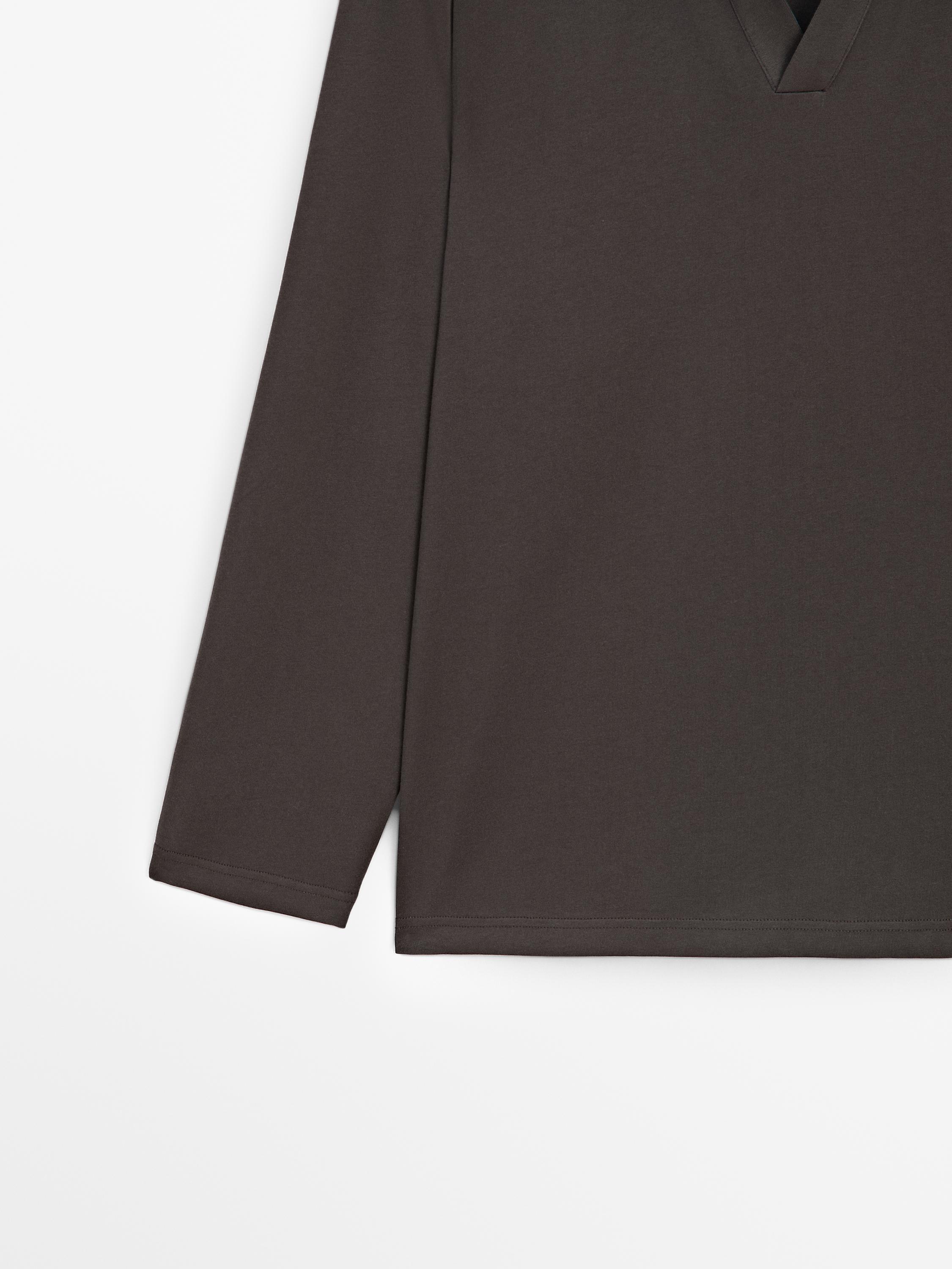 Cotton polo collar V-neck sweater