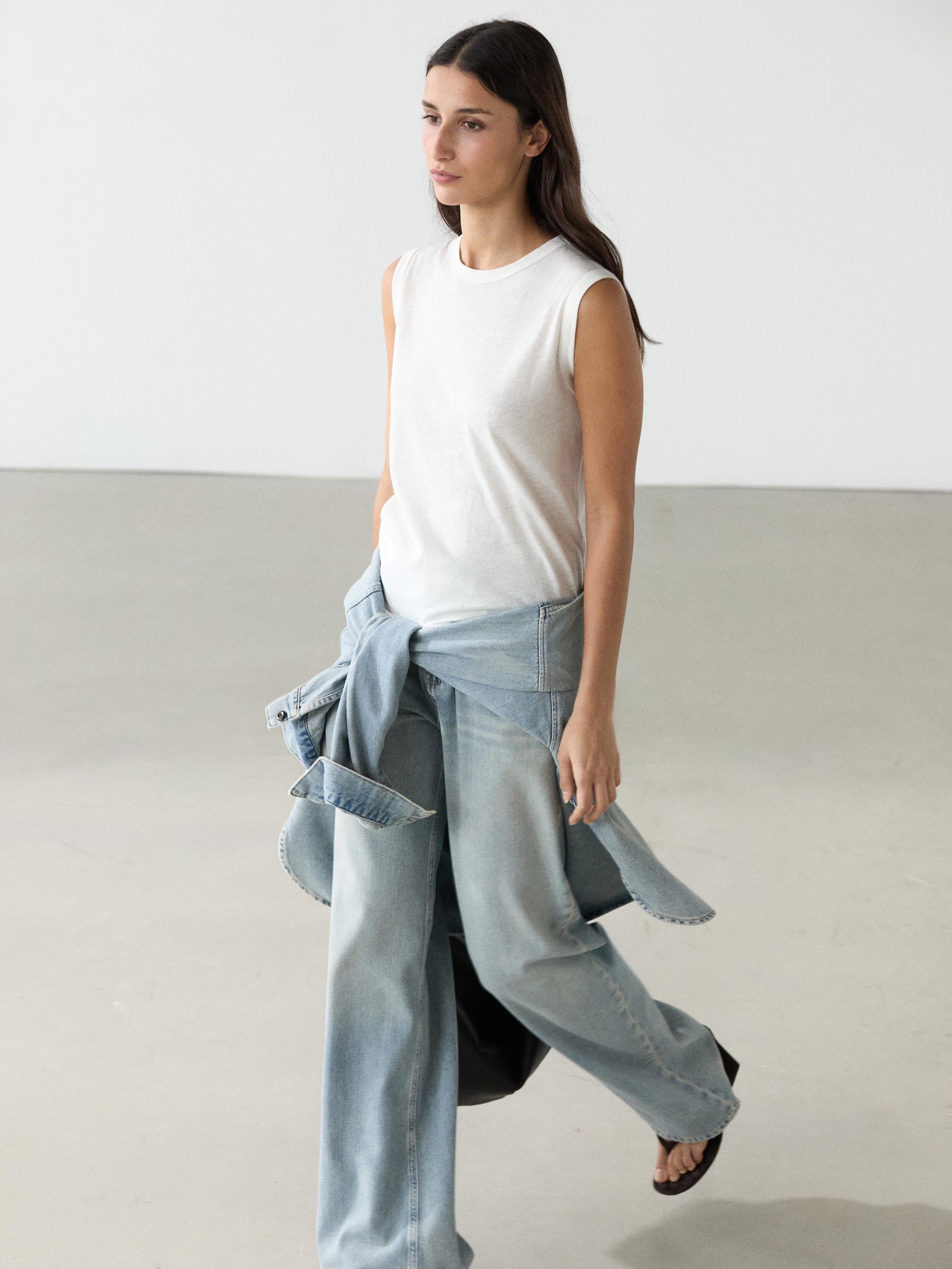 Sleeveless linen blend T-shirt — Off white