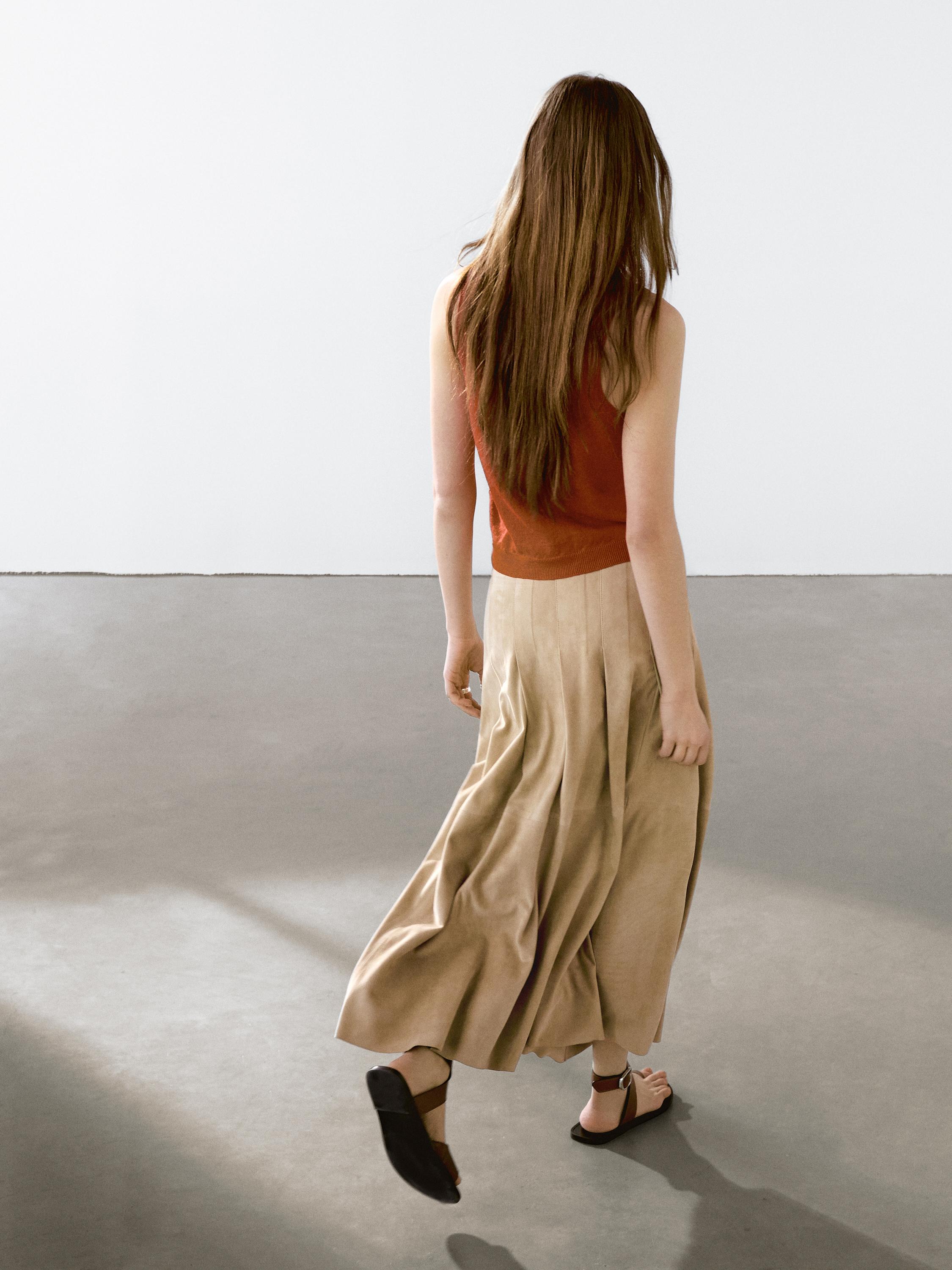 ★Massimo Dutti★ Long pleated suede leather skirt Long pleated suede leather skirt · Stone · Skirts | Massimo