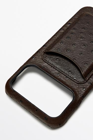 Textured Nappa leather iPhone 17 Pro Max case — Chocolate 4