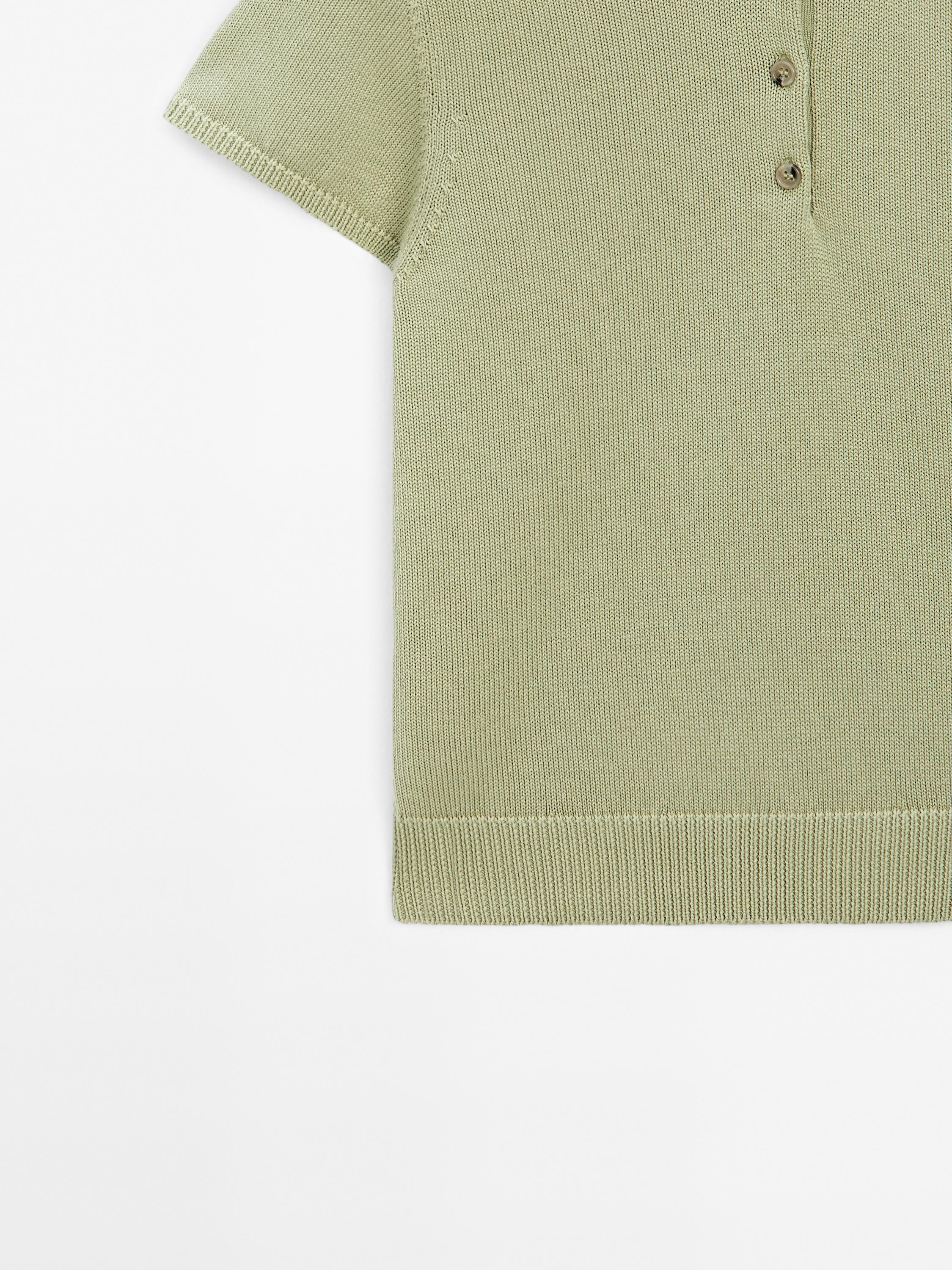 Short sleeve knit polo shirt