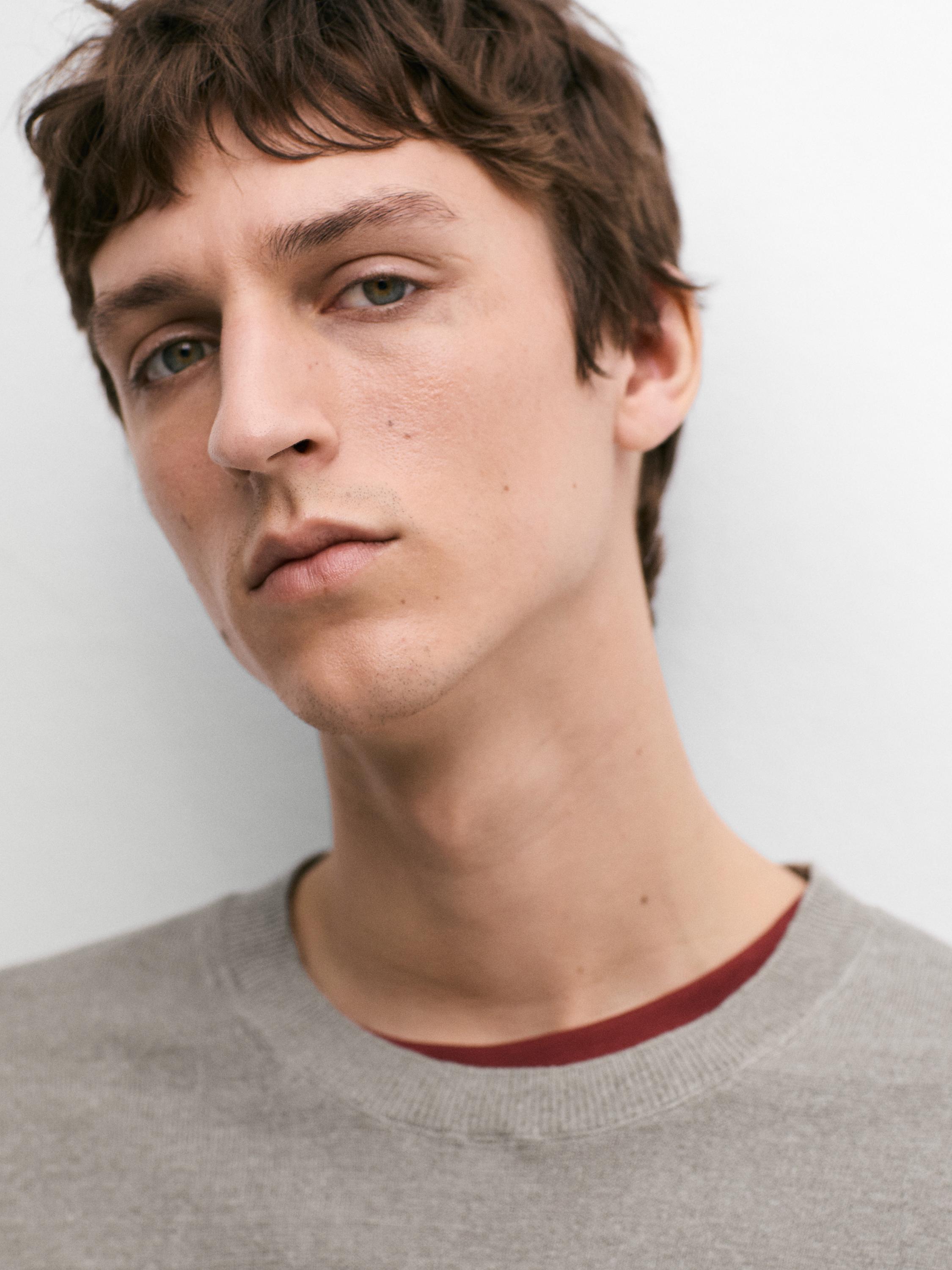 Lightweight 100% linen knit T-shirt — NATURAL GREY