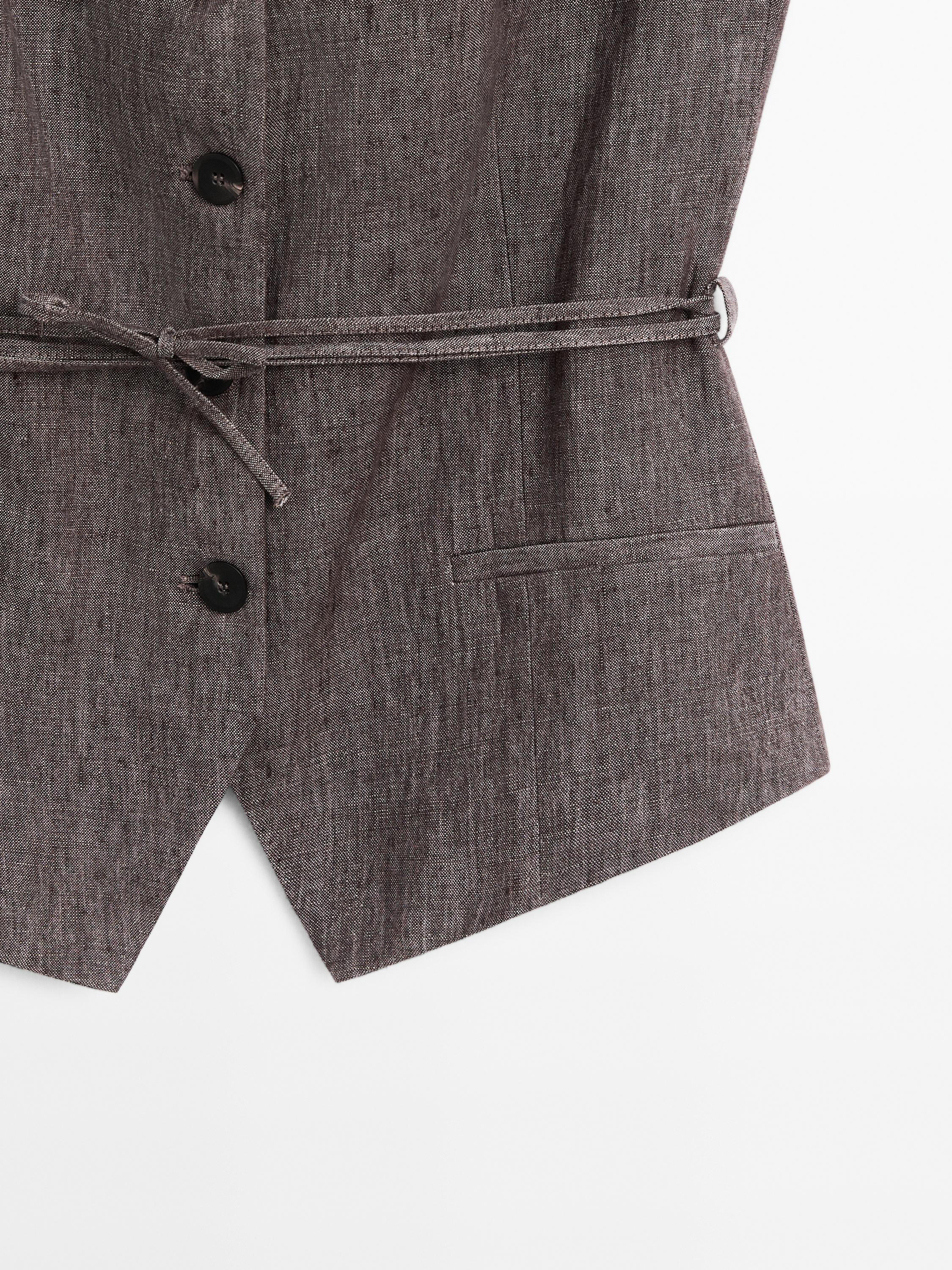 Waistcoat marbled linen lacing detail