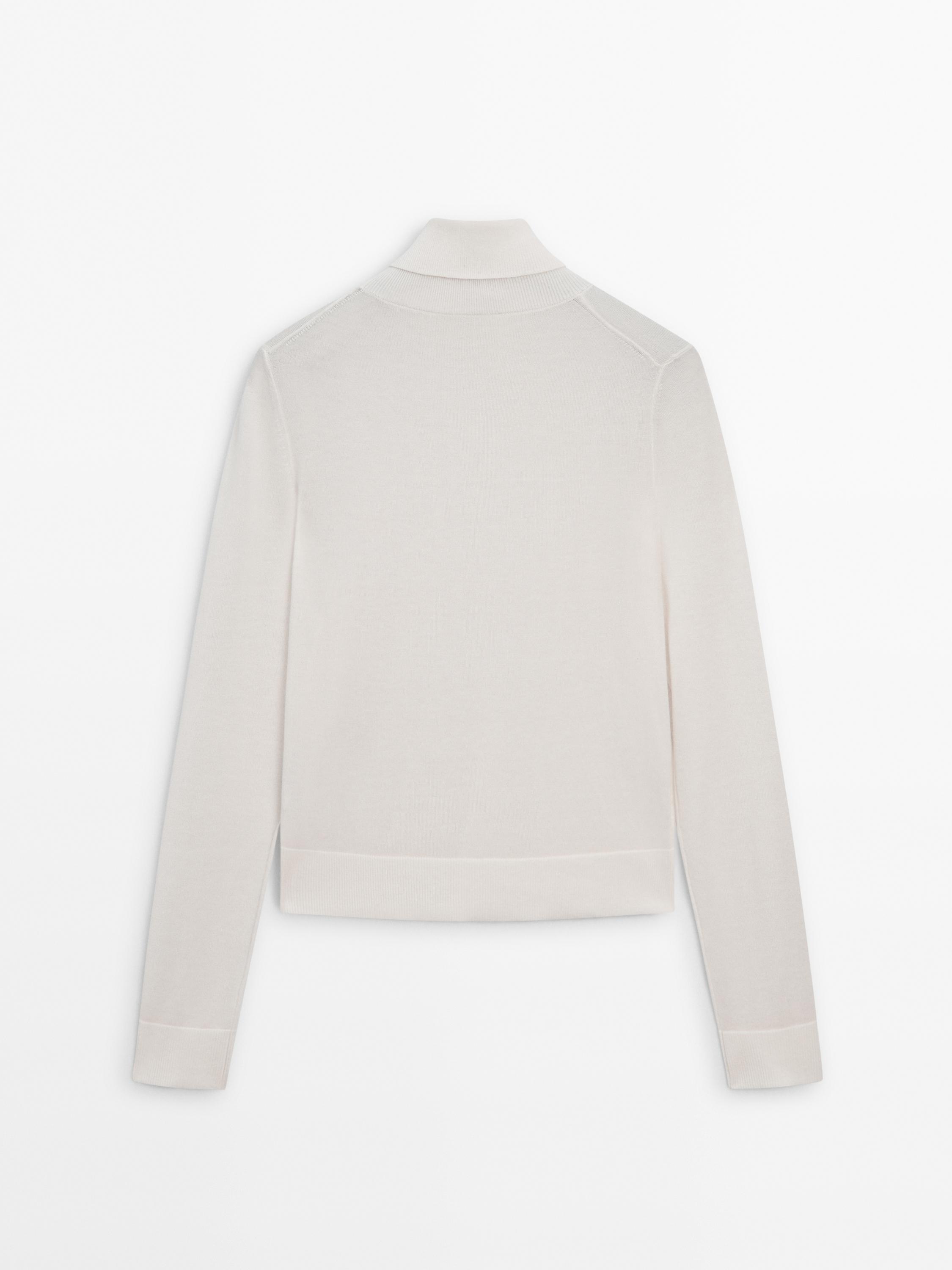 High neck knit jumper