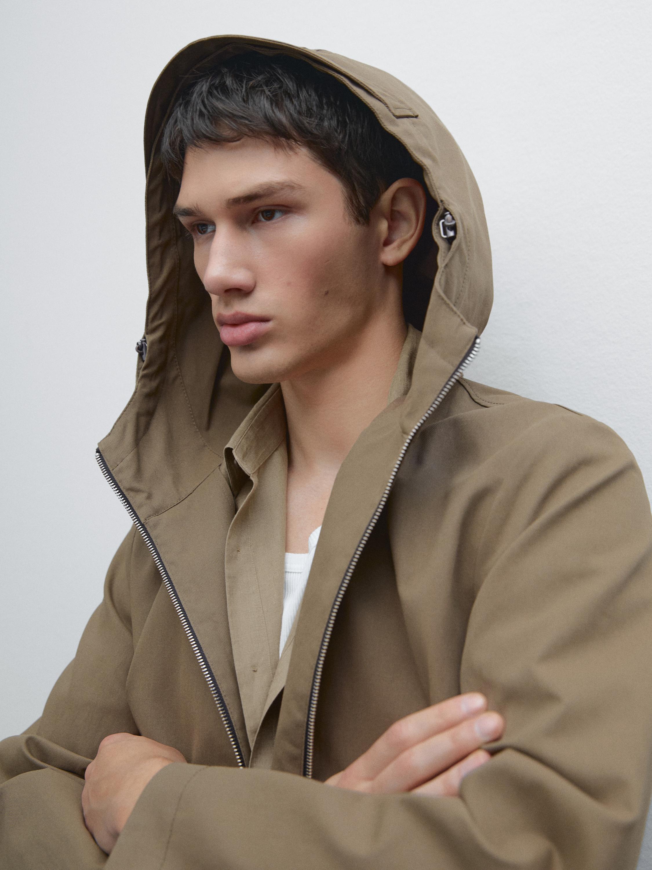 Chaqueta corta capucha mezcla algodón