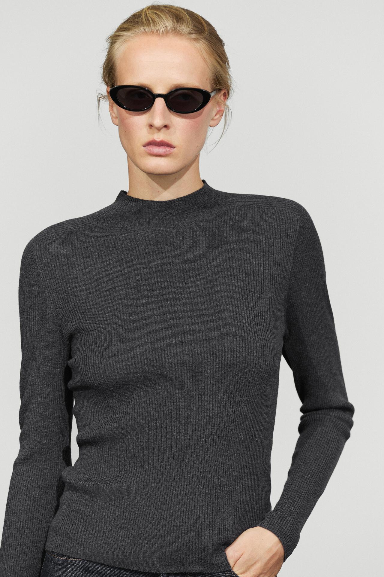 Mock turtleneck ribbed knit sweater — ANTHRACITE GREY