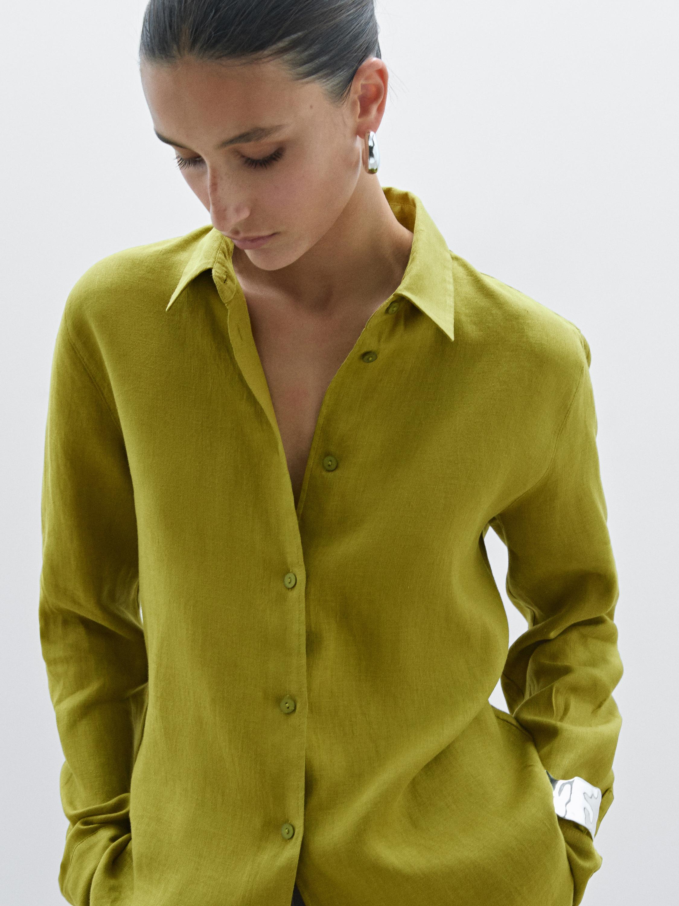 Flowing 100% linen shirt