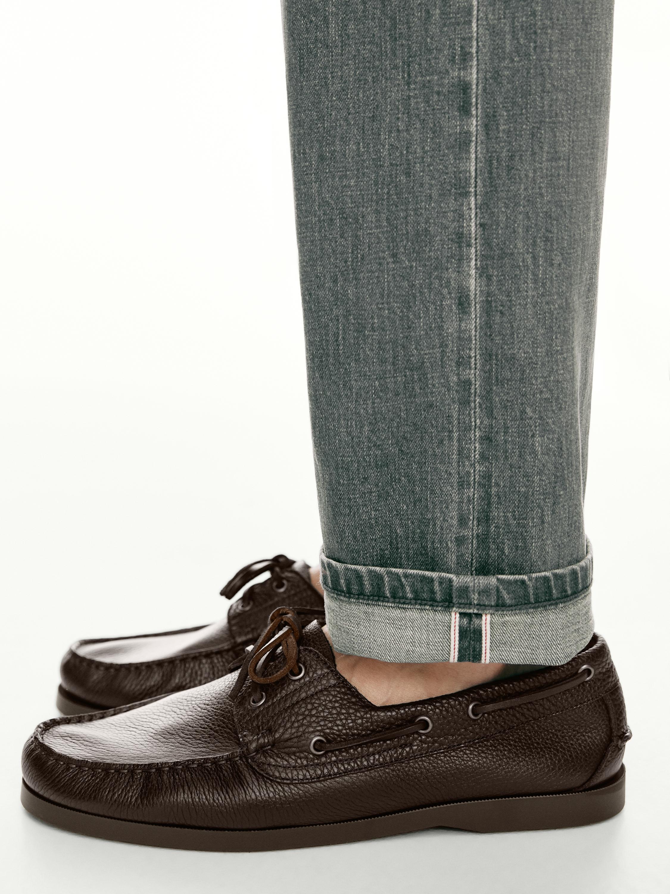 Leather deck shoes — BROWN