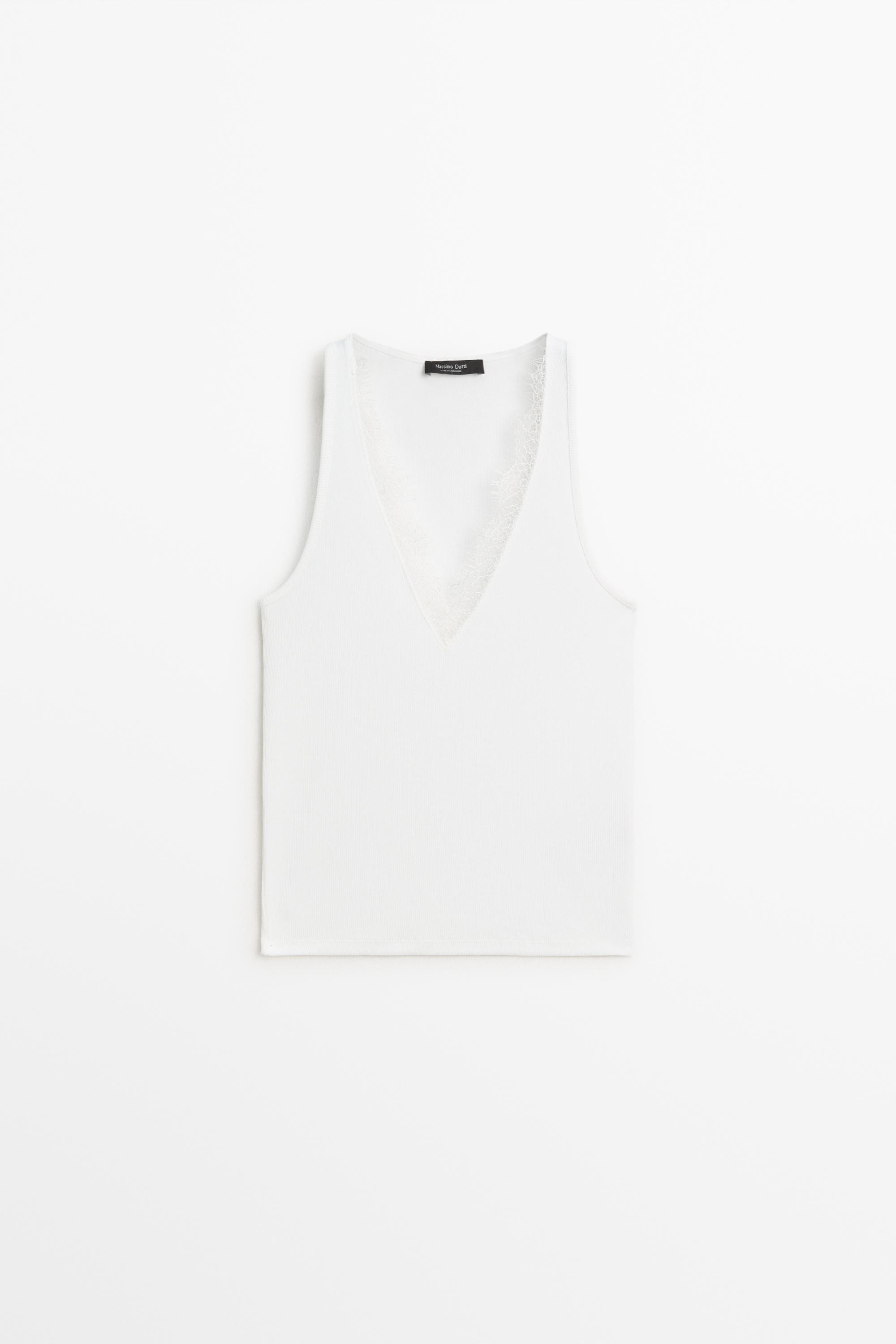 V-neck lace trim camisole top — CREAM