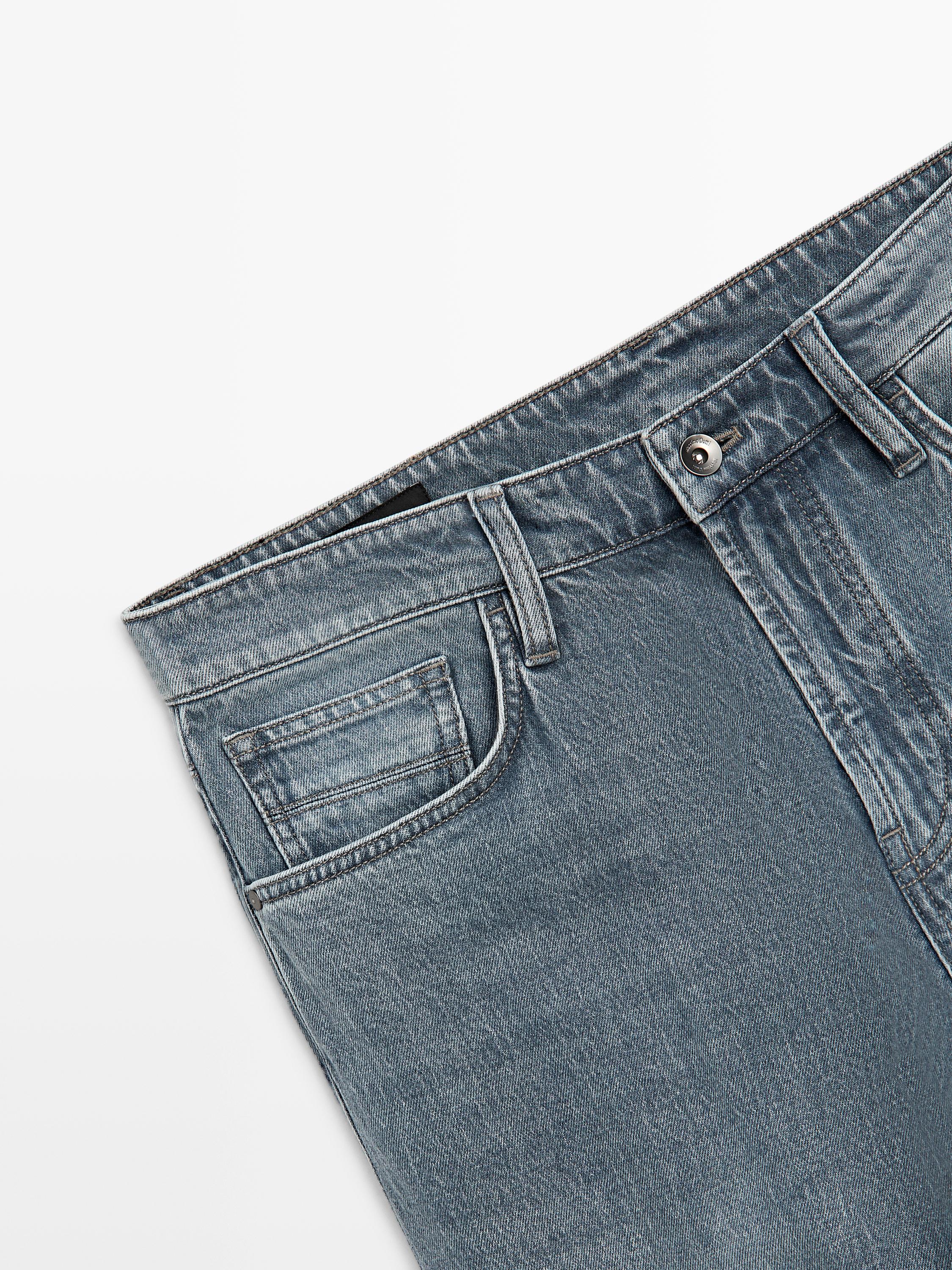 Tapered fit jeans — INDIGO