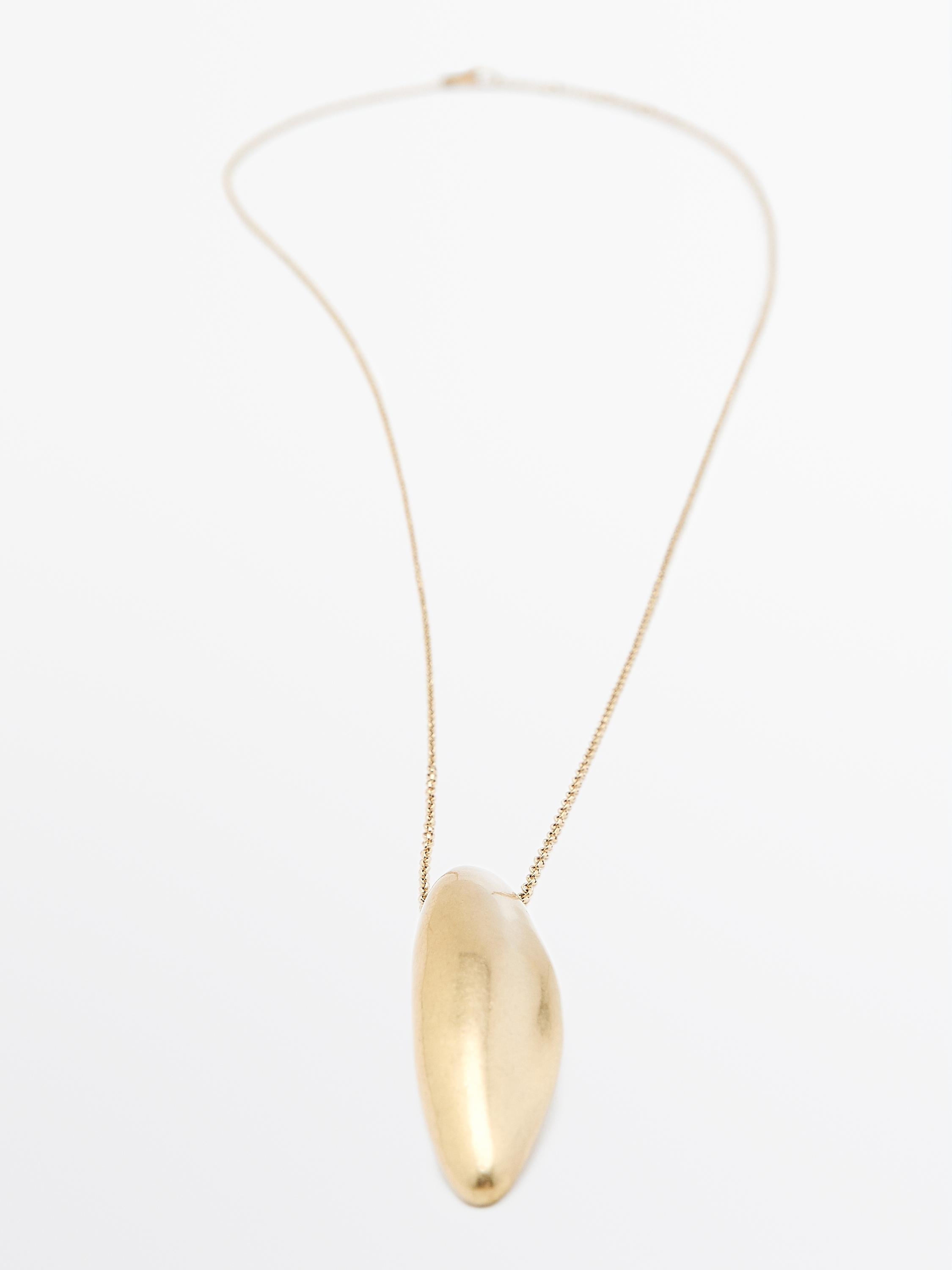 Hazelnut pendant