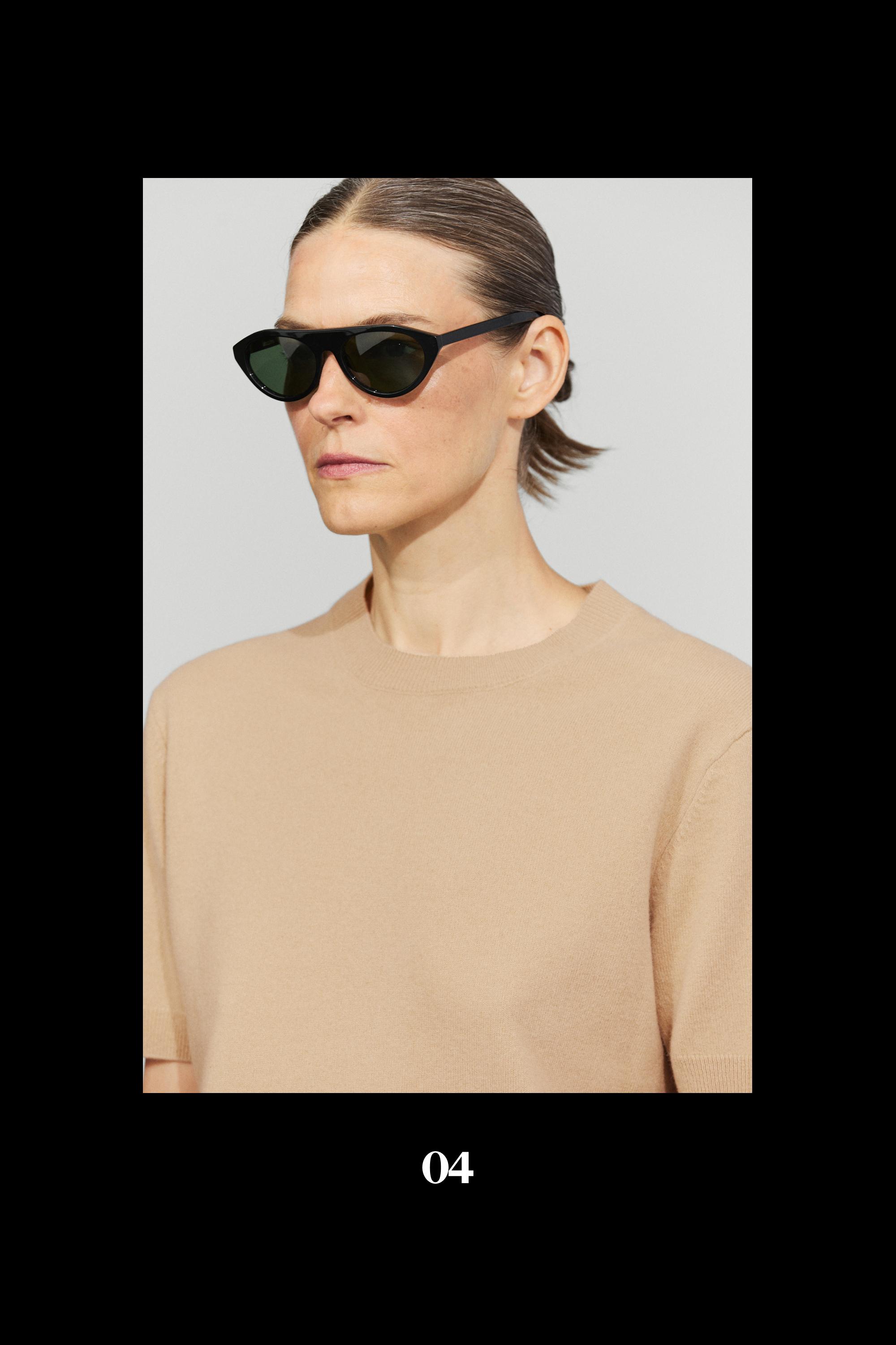 Wool blend short-sleeve knit sweater — CAMEL