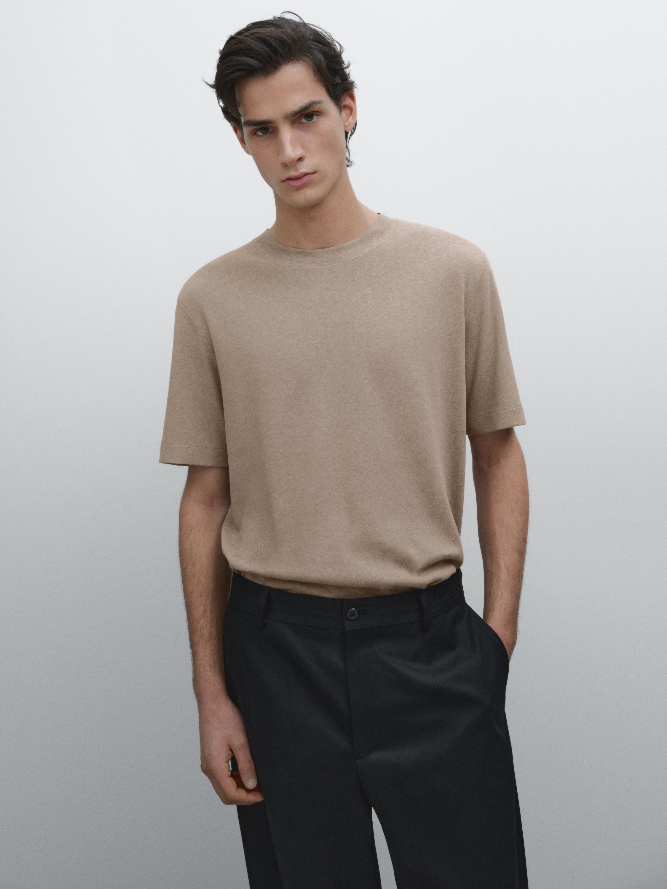 Short sleeve linen and cotton blend T-shirt