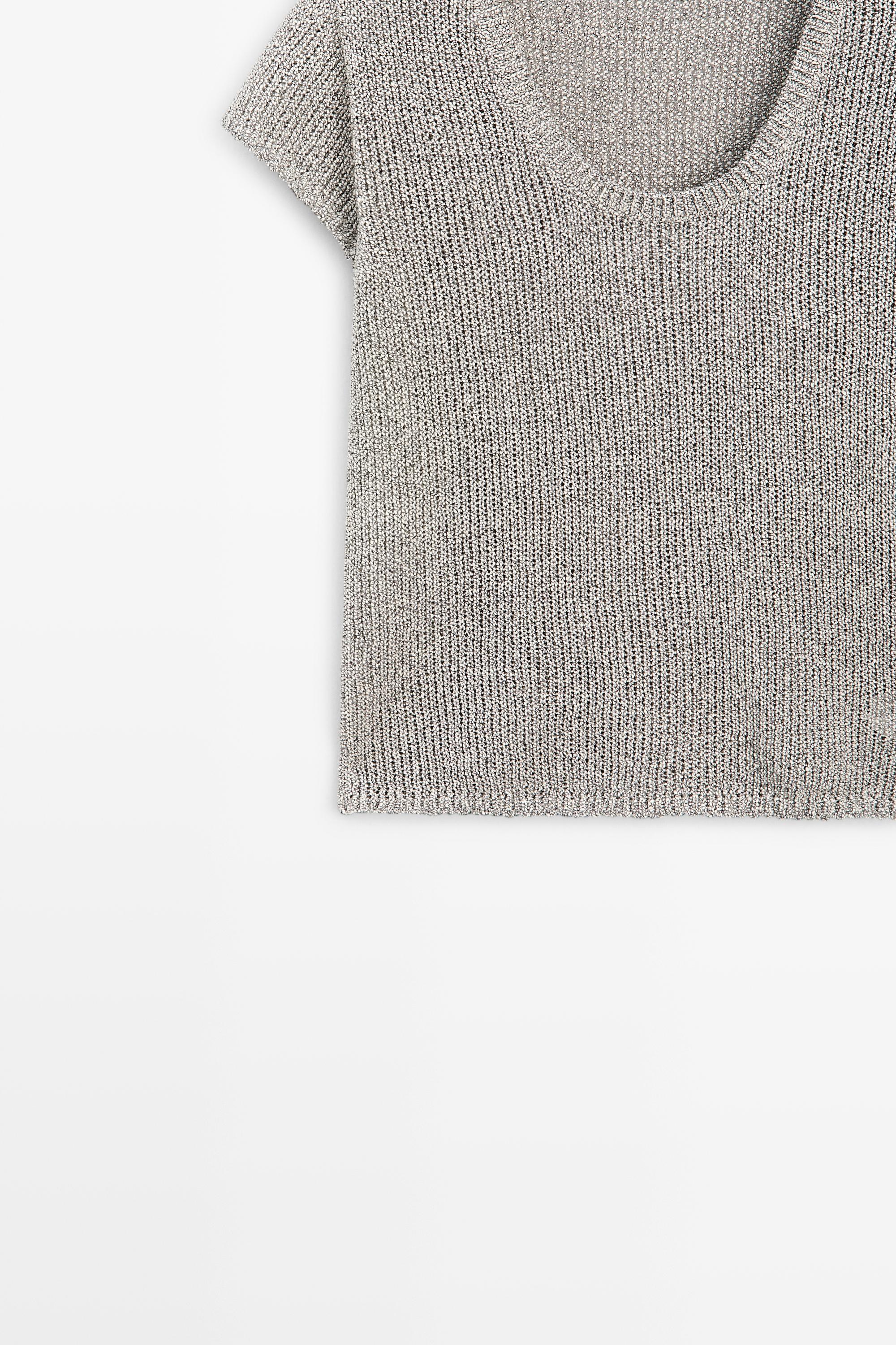 Short sleeve knit sweater with thread detail — PEARL GREY